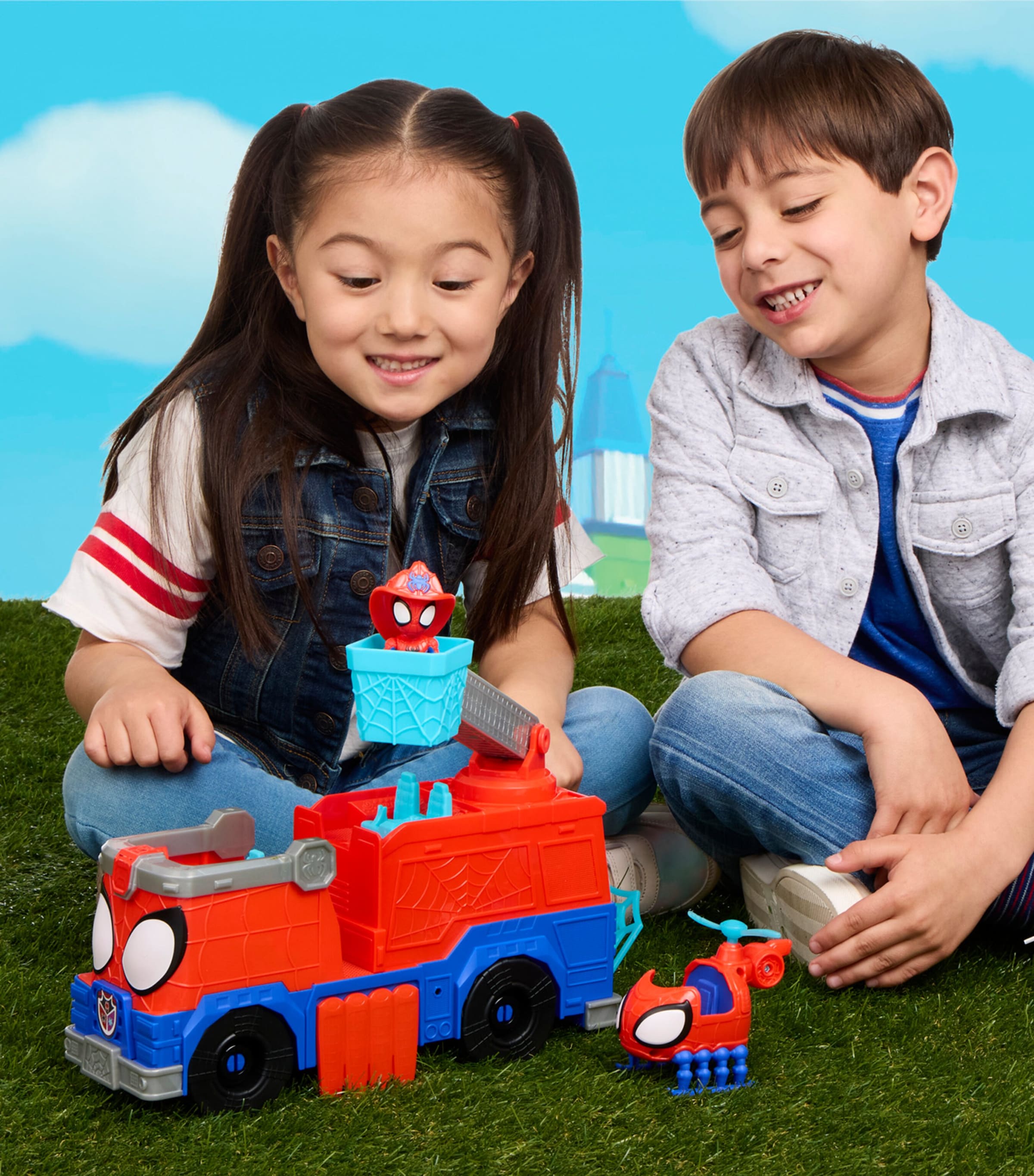 Marvel Spidey and his Amazing Friends Rescue-Webs Firetruck Image 8