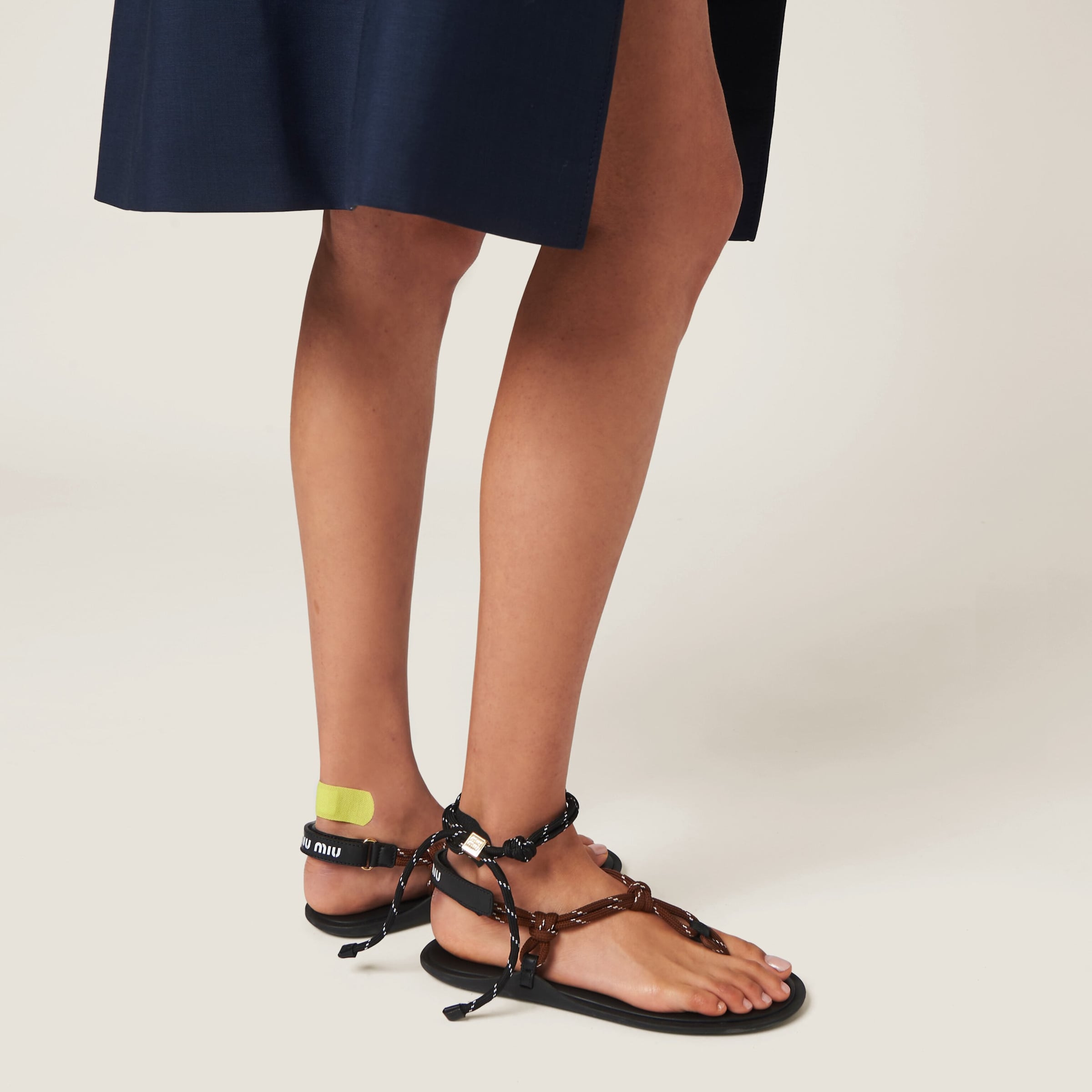 Cord Bracelet F0002 Image 2