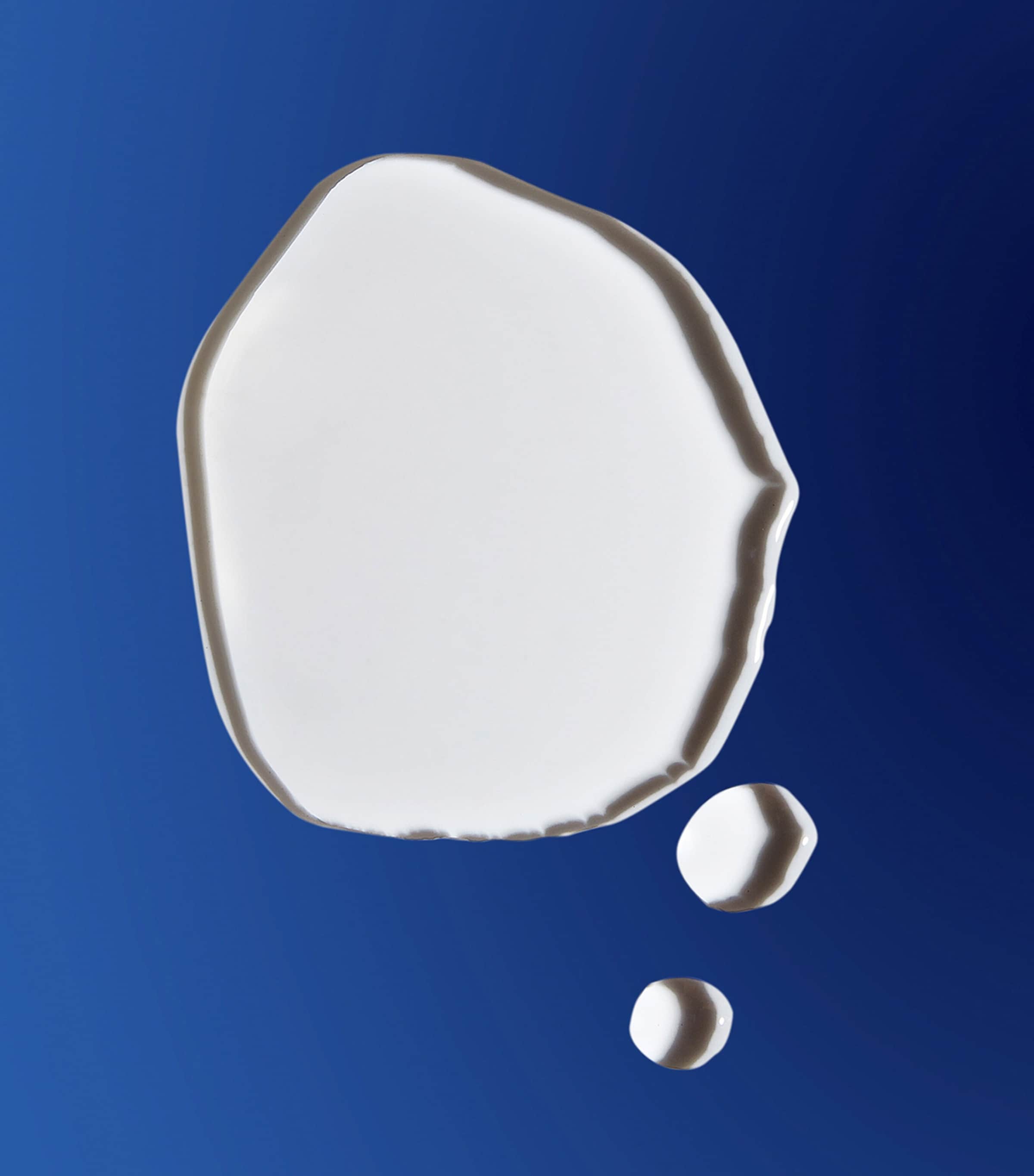 The Essence (100ml) NO COLOUR Image 2