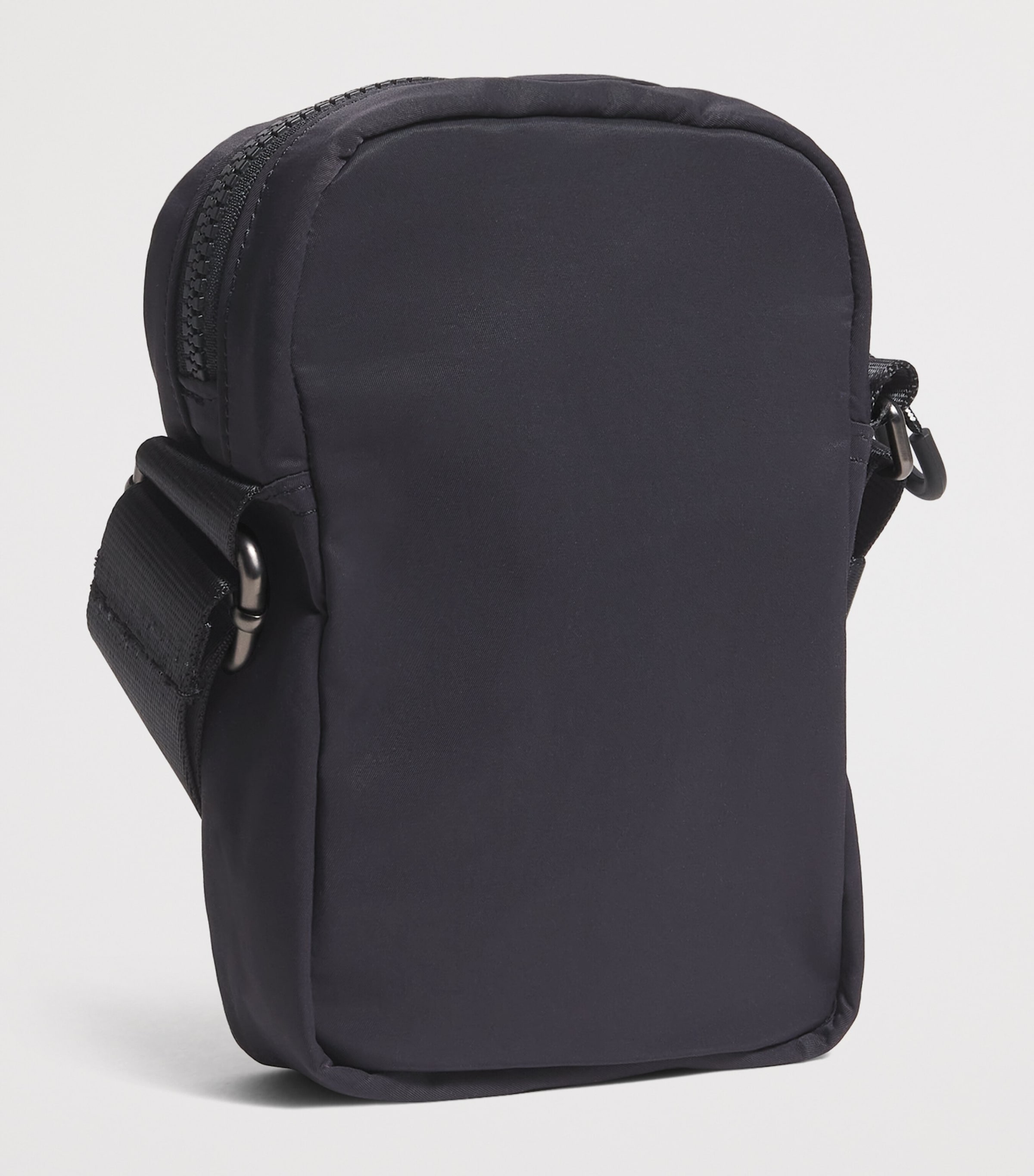 VUORI All Around Cross-Body Bag Black Image 3