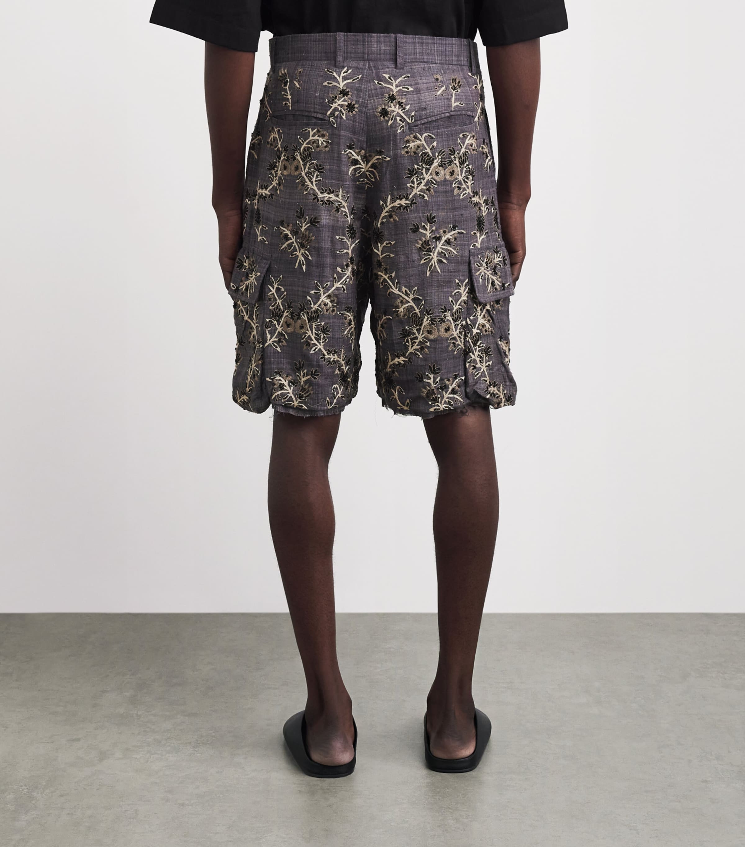 Kartik Research Mens Silk Embroidered Shorts Charcoal/black Image 5