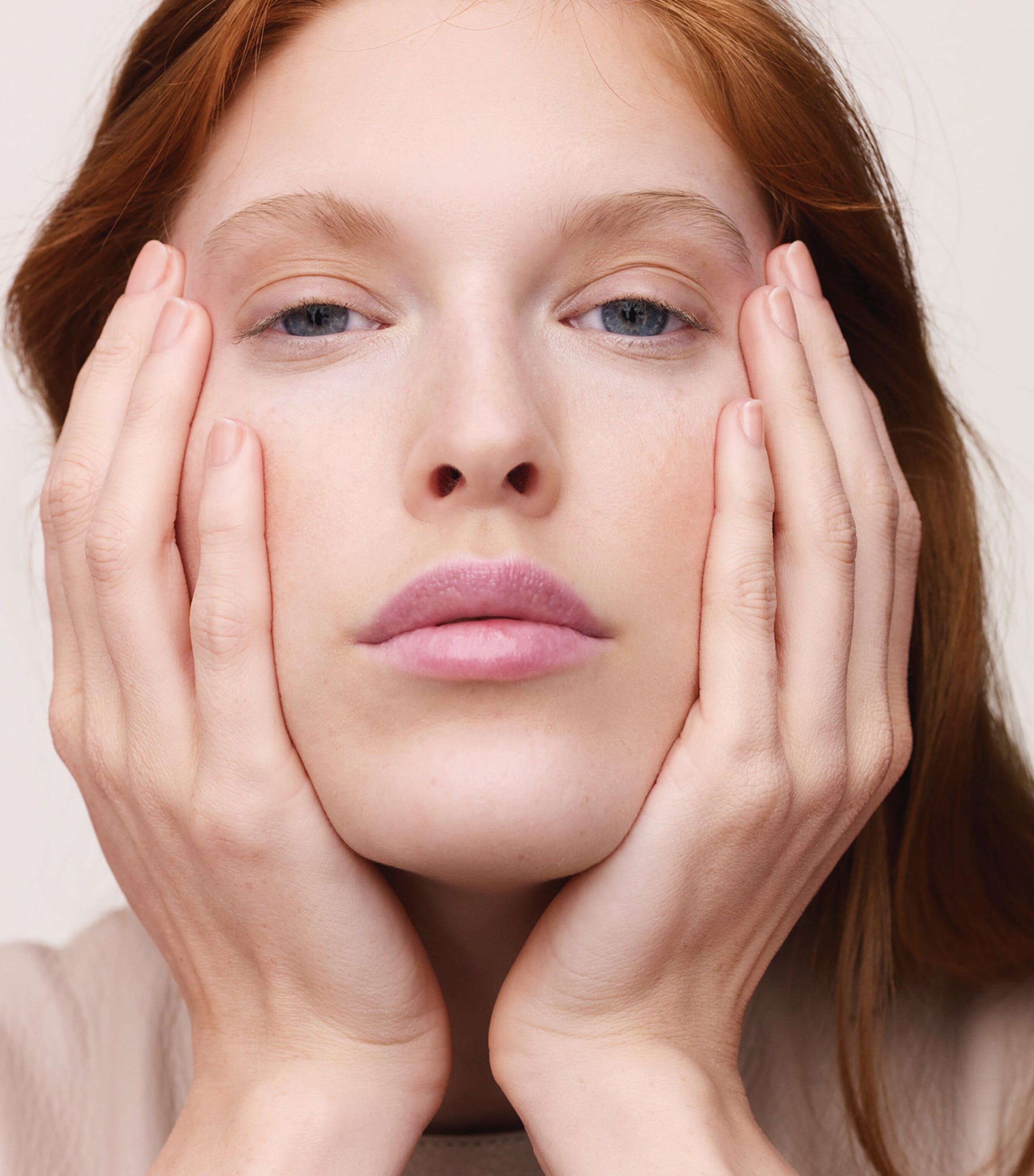 Les Mains Hermès Nail Enamel - 03 Rose Coquille 03 ROSE COQUILLE Image 3