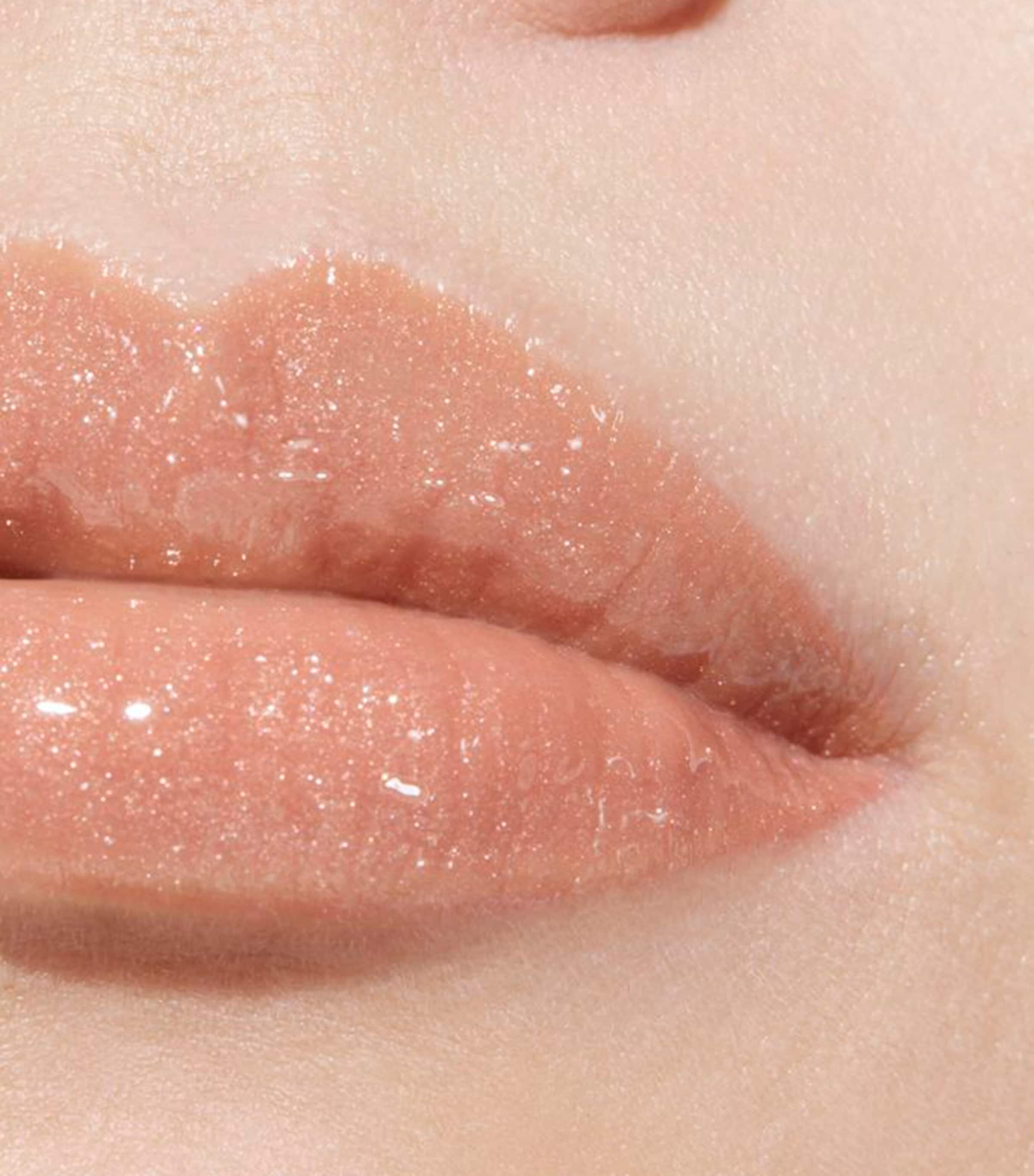 CHANEL ROUGE COCO GLOSS Moisturising Gloss | Make-up | Lips | Lipsticks | Designers | CHANEL | Beauty CHANEL ROUGE COCO GLOSS Moisturising Gloss | Make-up | Lips | Lipsticks | Designers | CHANEL | Beauty