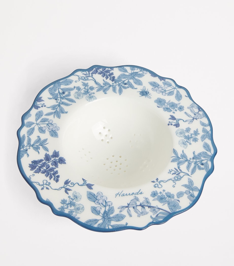 Bone China Toile Tea Strainer BLUE Image 3