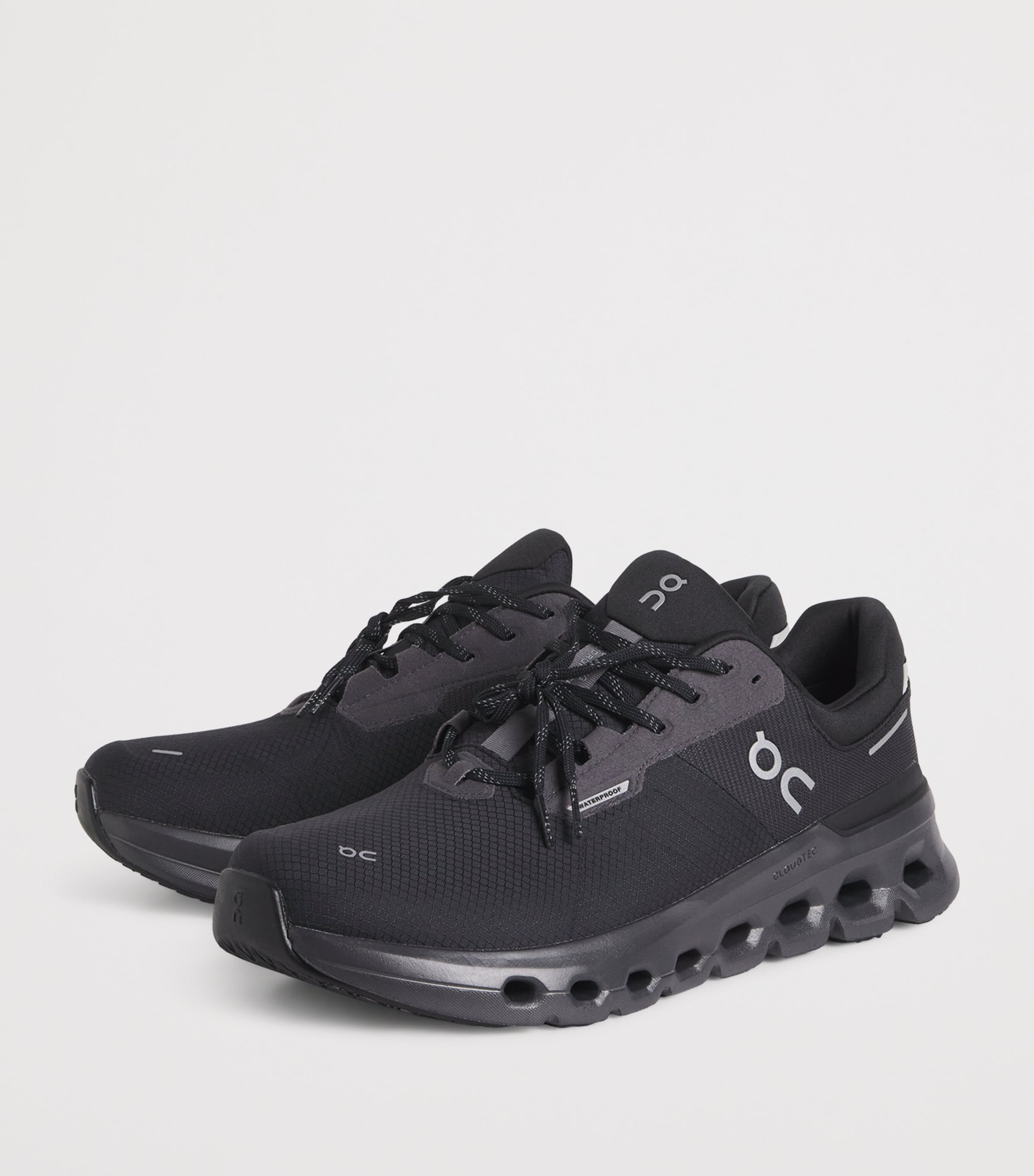 Waterproof Cloudrunner 2 Trainers MAGNET BLACK Image 3