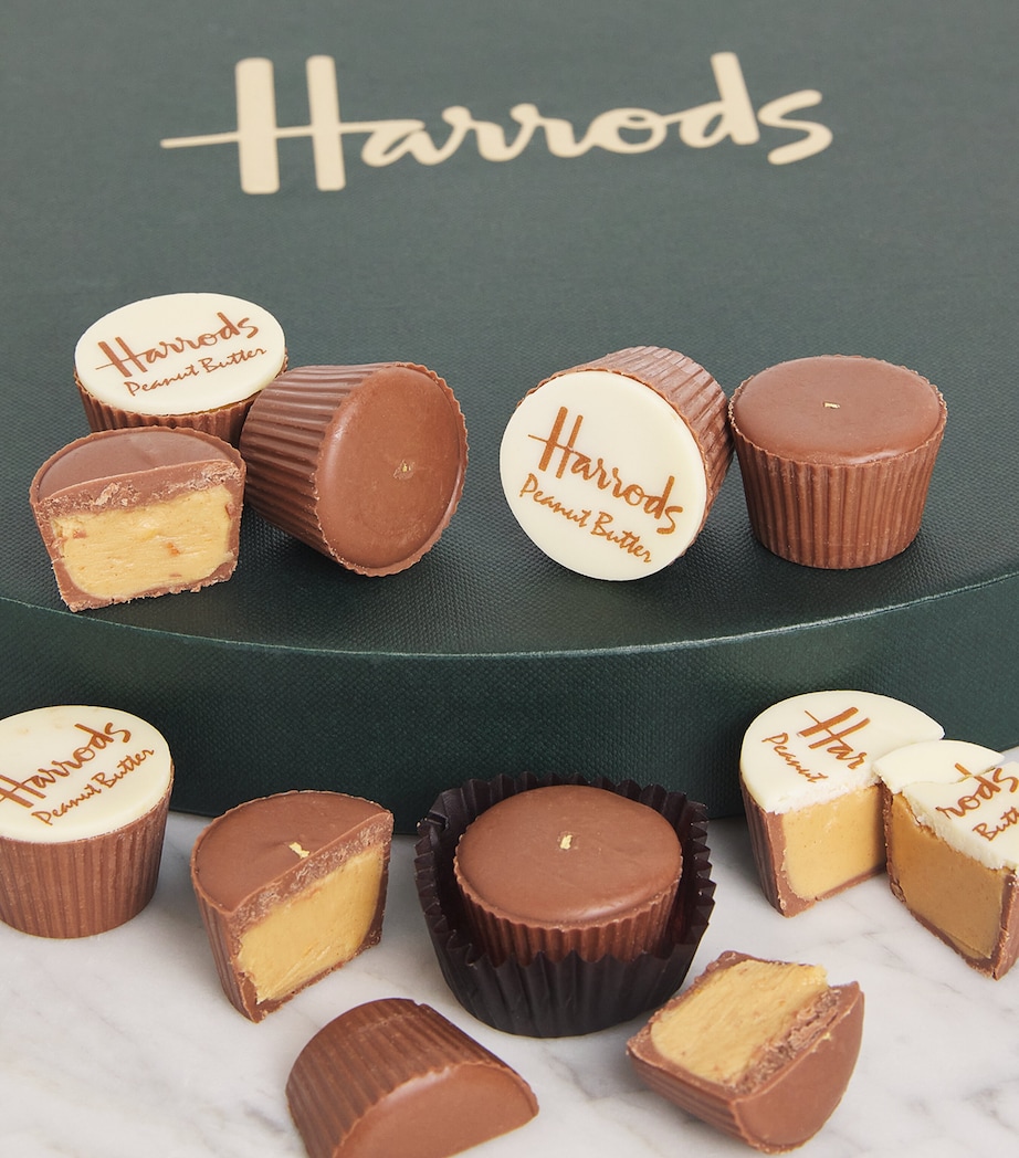 Belgian Peanut Butter Chocolate Selection (1kg) NO COLOUR Image 4