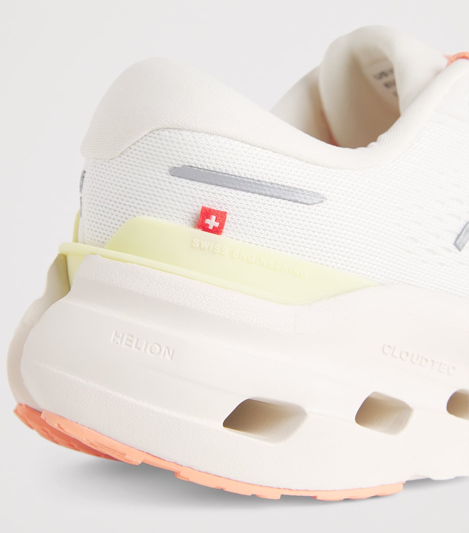 On Womens Cloudrunner 3 Trainers Ivory/dew Image 7