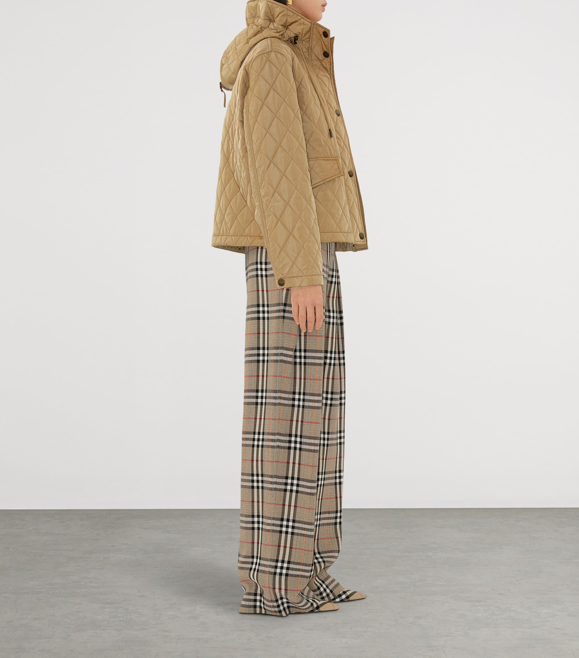 Cropped Quilted Hooded Jacket FLAX Image 3