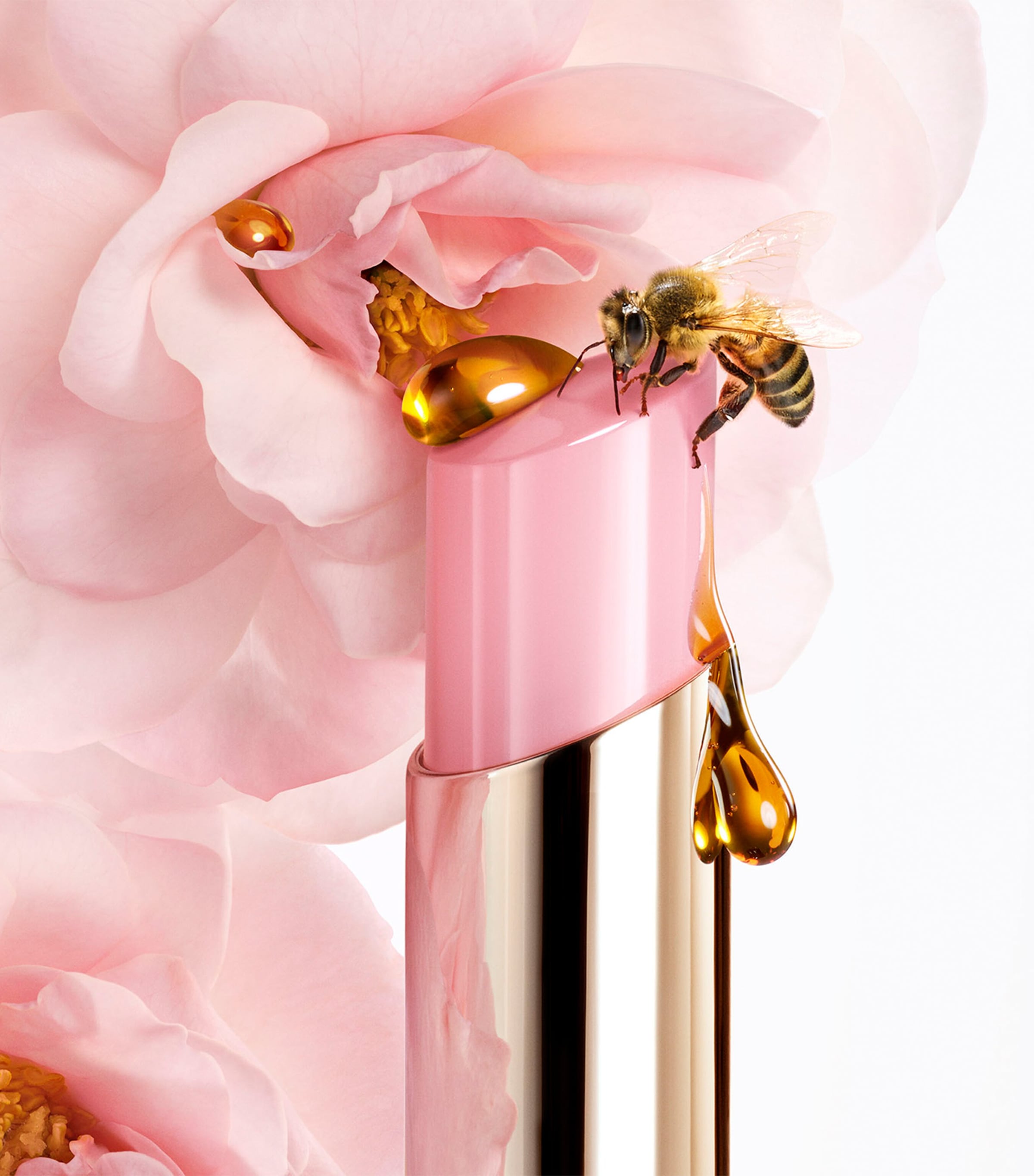 KissKiss Bee Glow Honey Tint Balm (3.2g) 309 HONEY Image 7