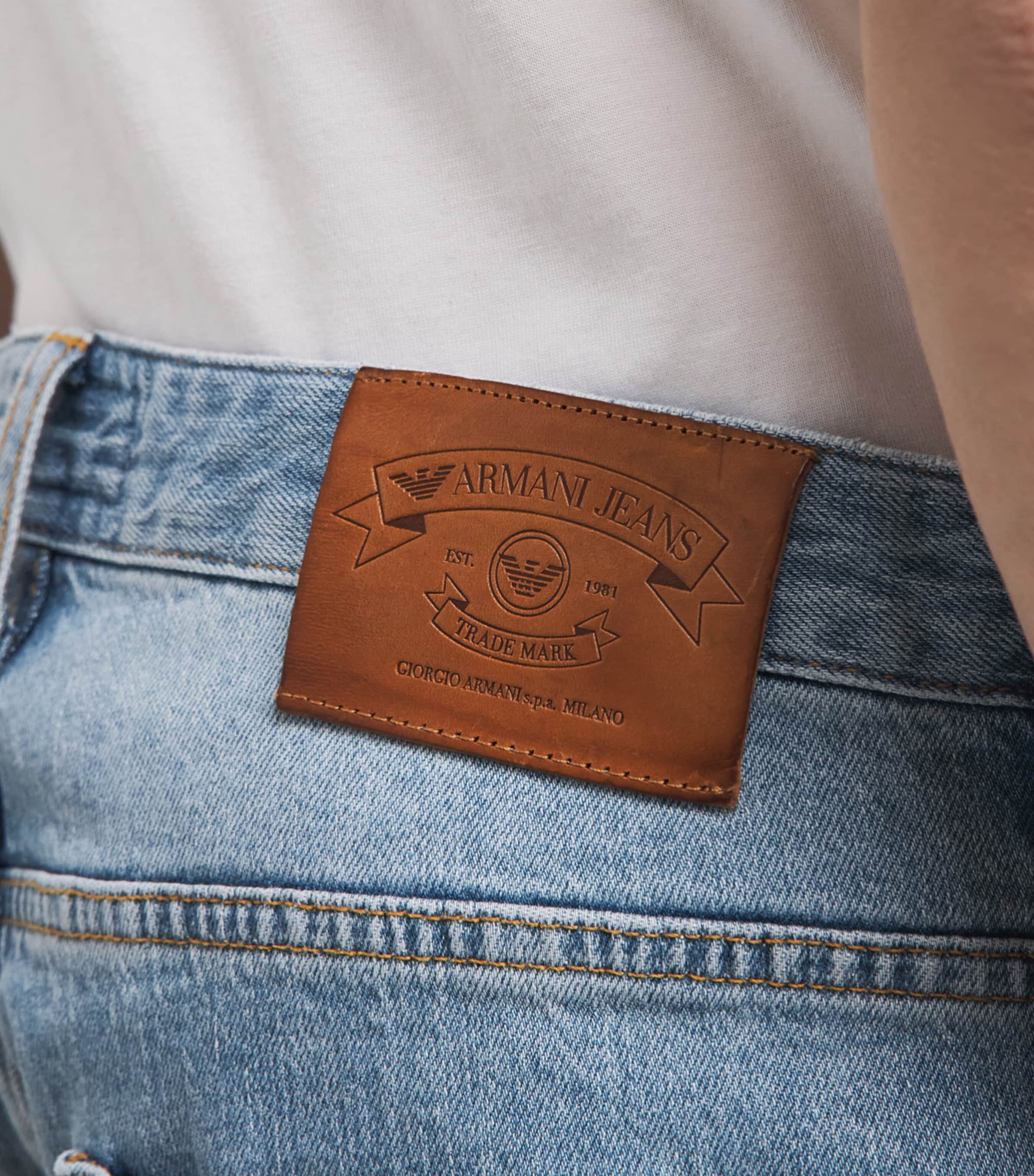 Emporio Armani Mens J06 Slim Jeans Image 3