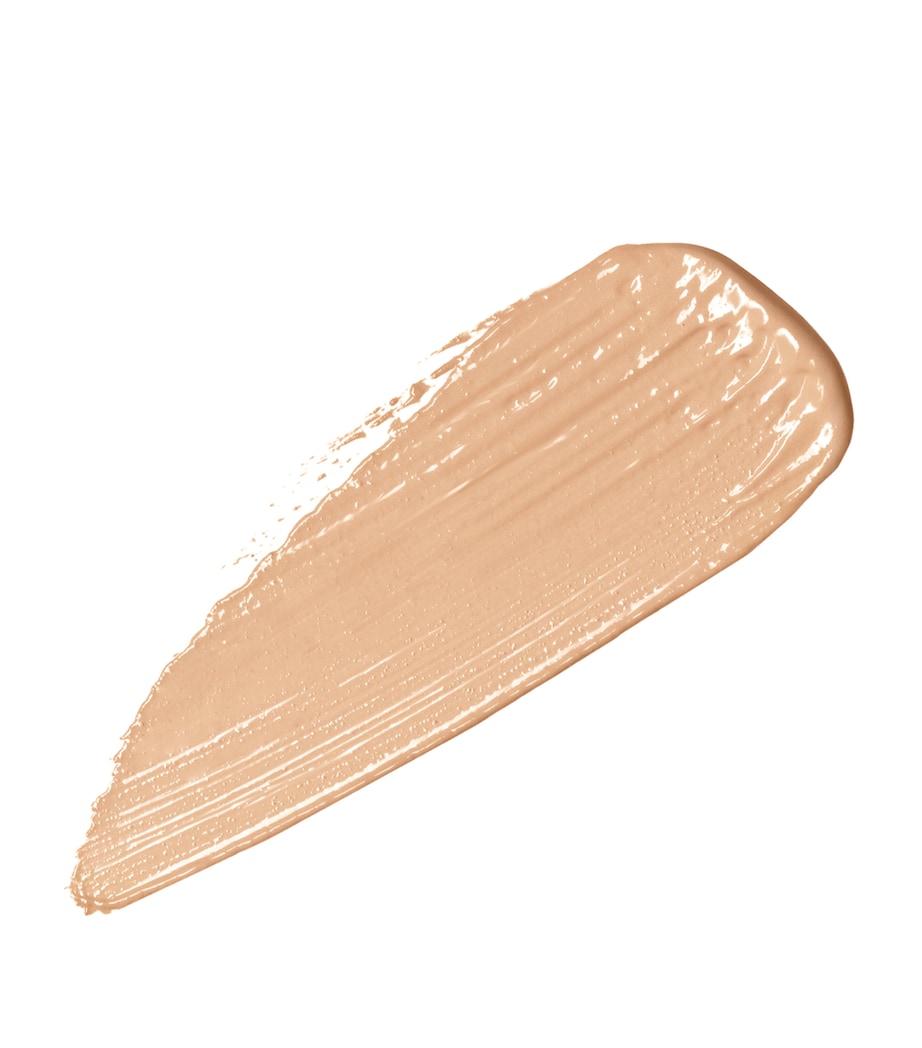 Radiant Creamy Concealer MACADAMIA Image 2