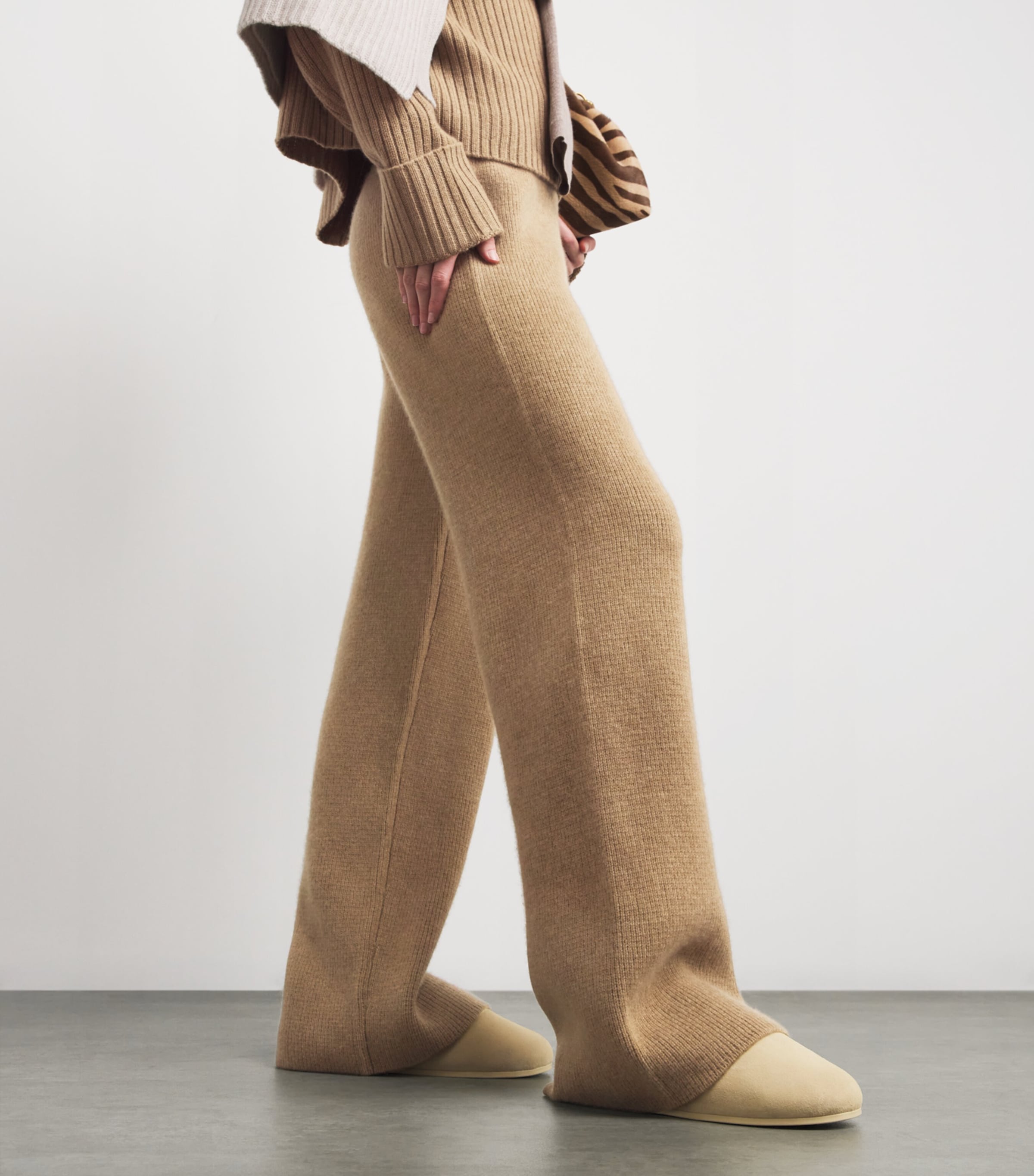 Le Kasha Womens Organic Cashmere India Trousers Camel Image 6