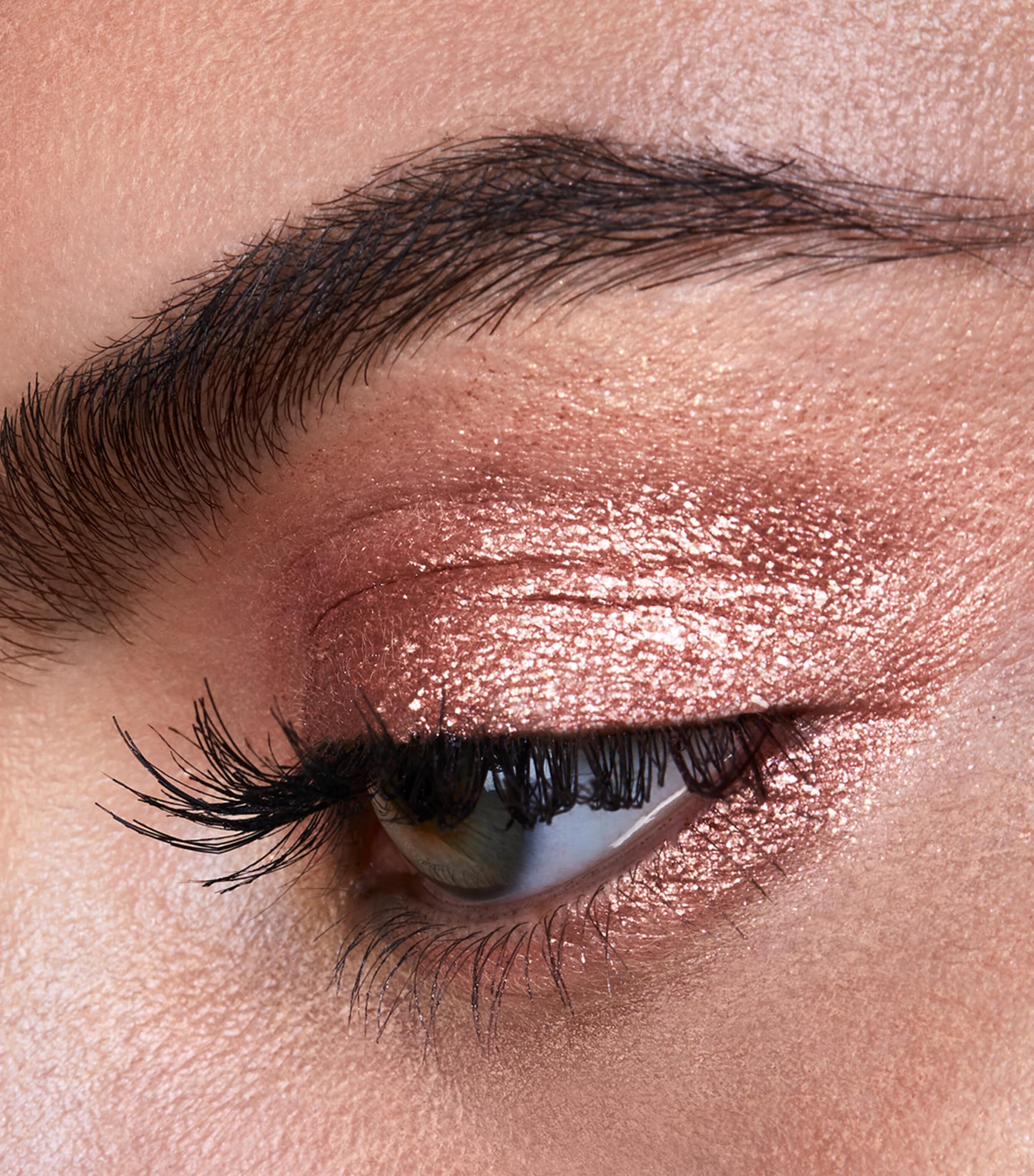 Scattered Light Eyeshadow REFLECT Image 2