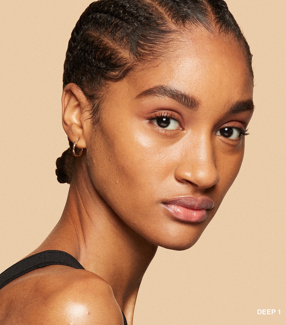 Vitamin Enriched Skin Tint DEEP 1 Image 4