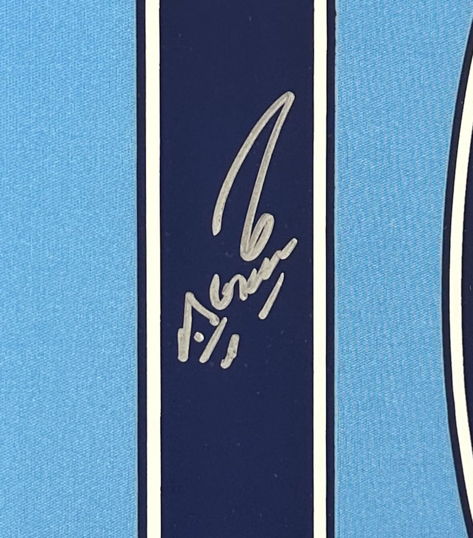 Leipzig Galleries Sergio Agüero Signed 2011-12 Manchester City 93:20 Goal Jersey Display Image 3