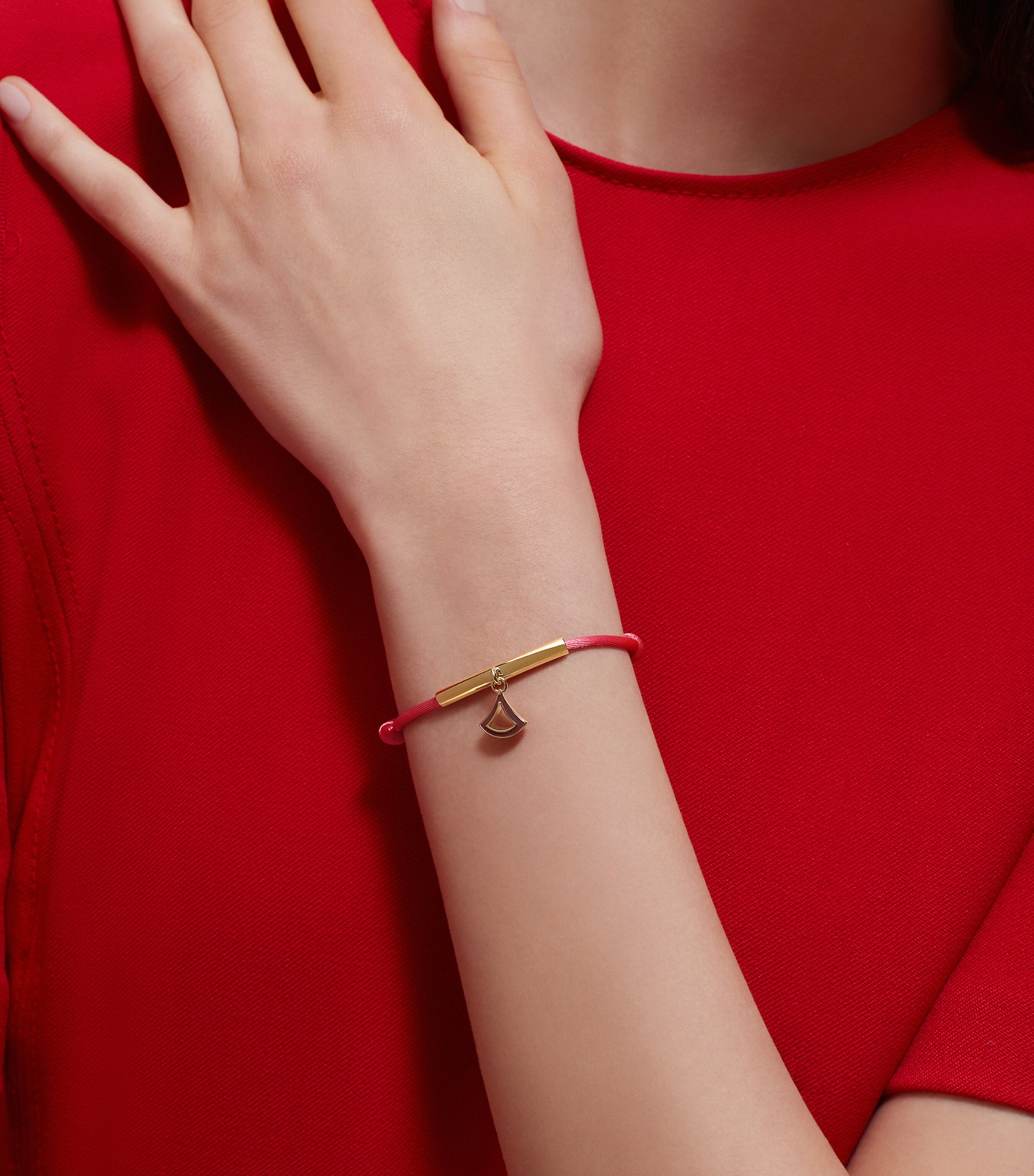 Bvlgari Diva’s Dream Bracelet Red Medium Image 2