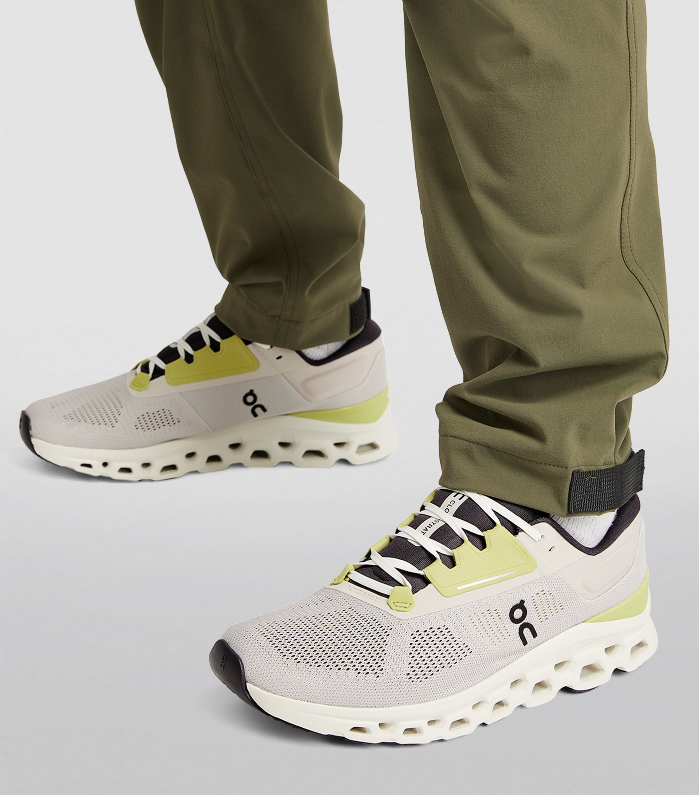 Cloudstratus 3 Trainers PEARL | IVORY Image 6