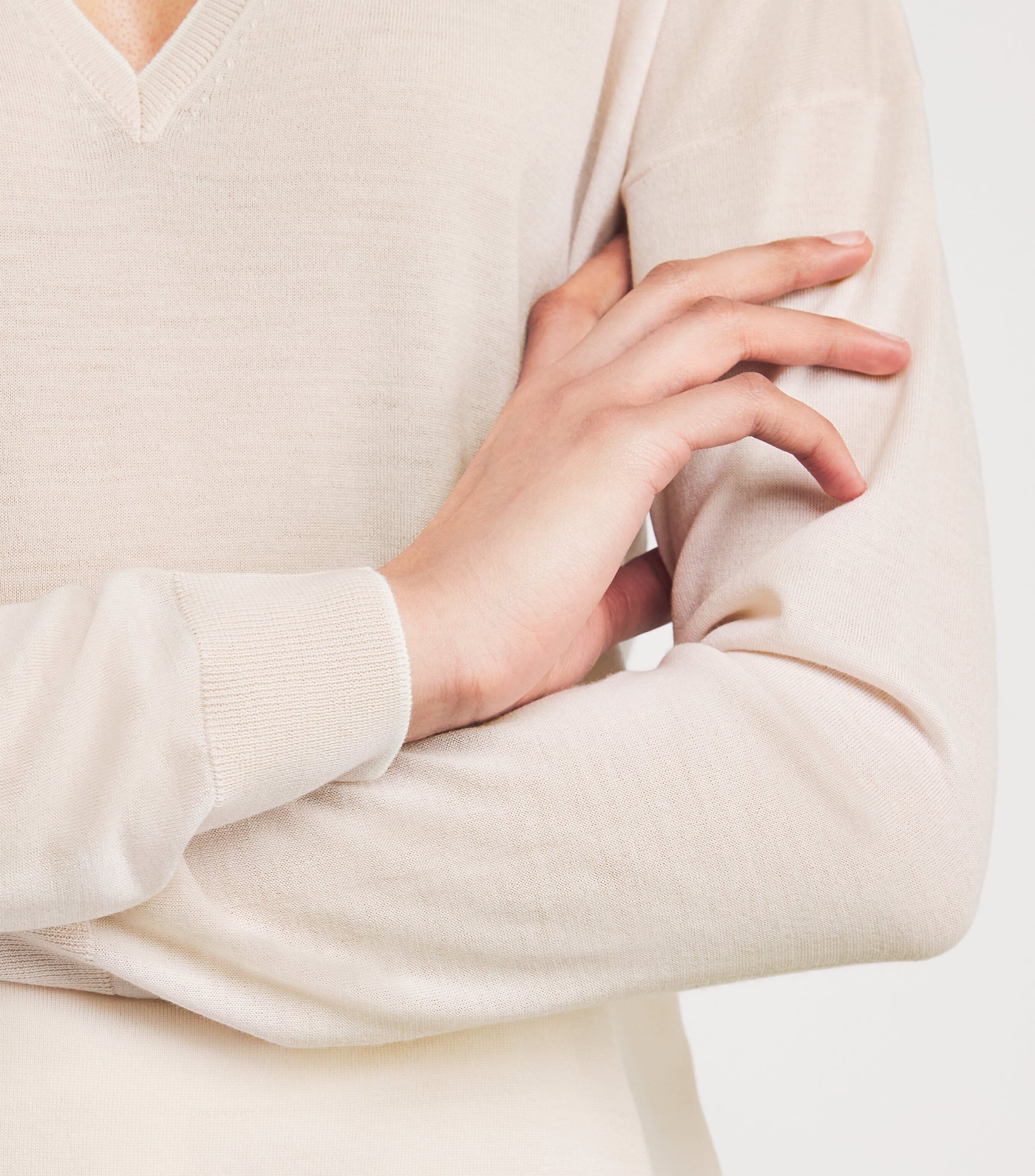 Wool V-Neck Sweater NUDE, BIANCO Image 6