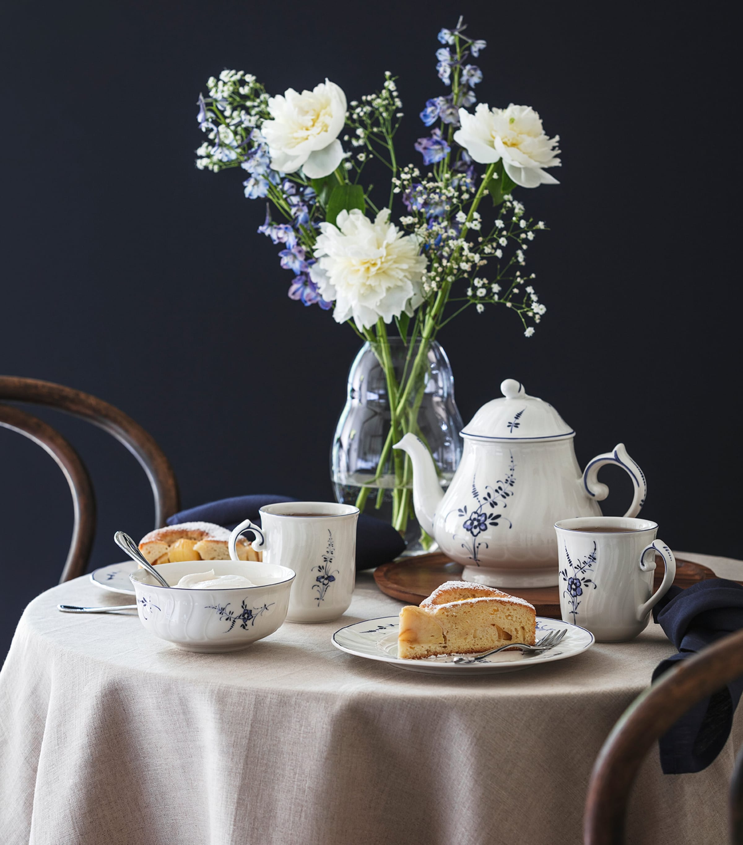 Set of 6 Old Luxembourg Salad Plates (20.5cm) WHITE Image 3