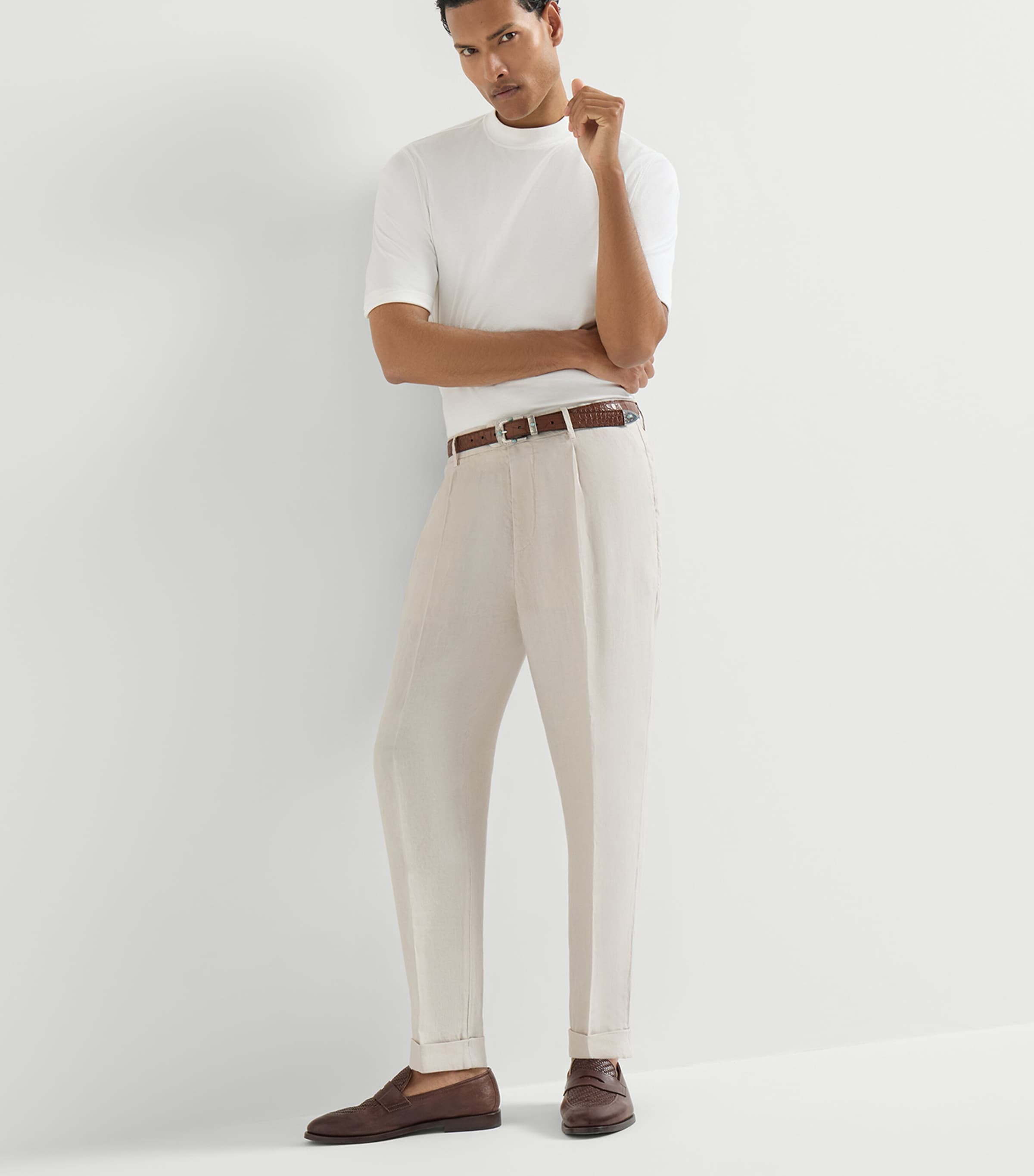 Brunello Cucinelli Mens Linen Pleated Trousers Image 4