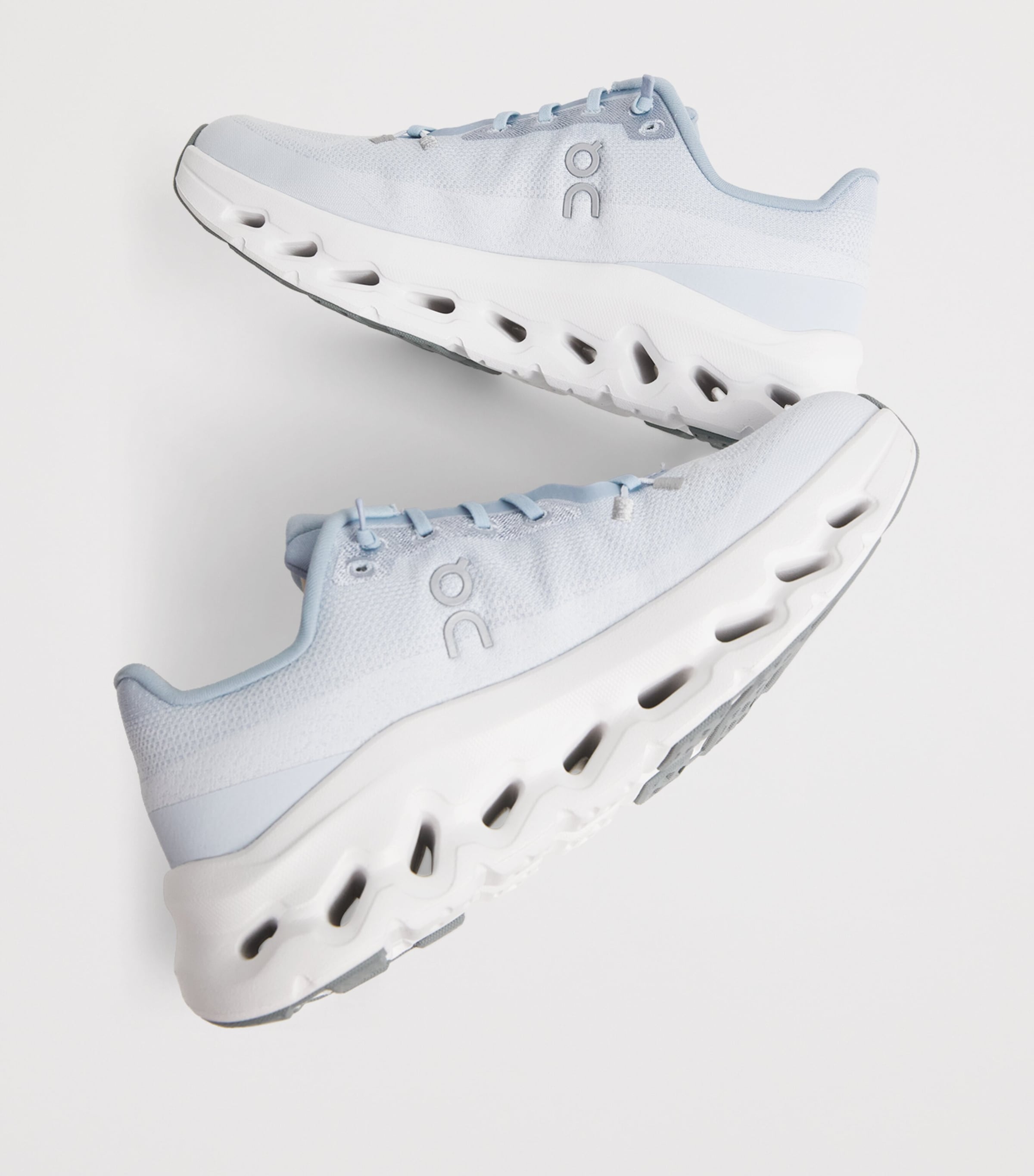 On Womens Cloudtilt Trainers Marsh | Heather Image 7