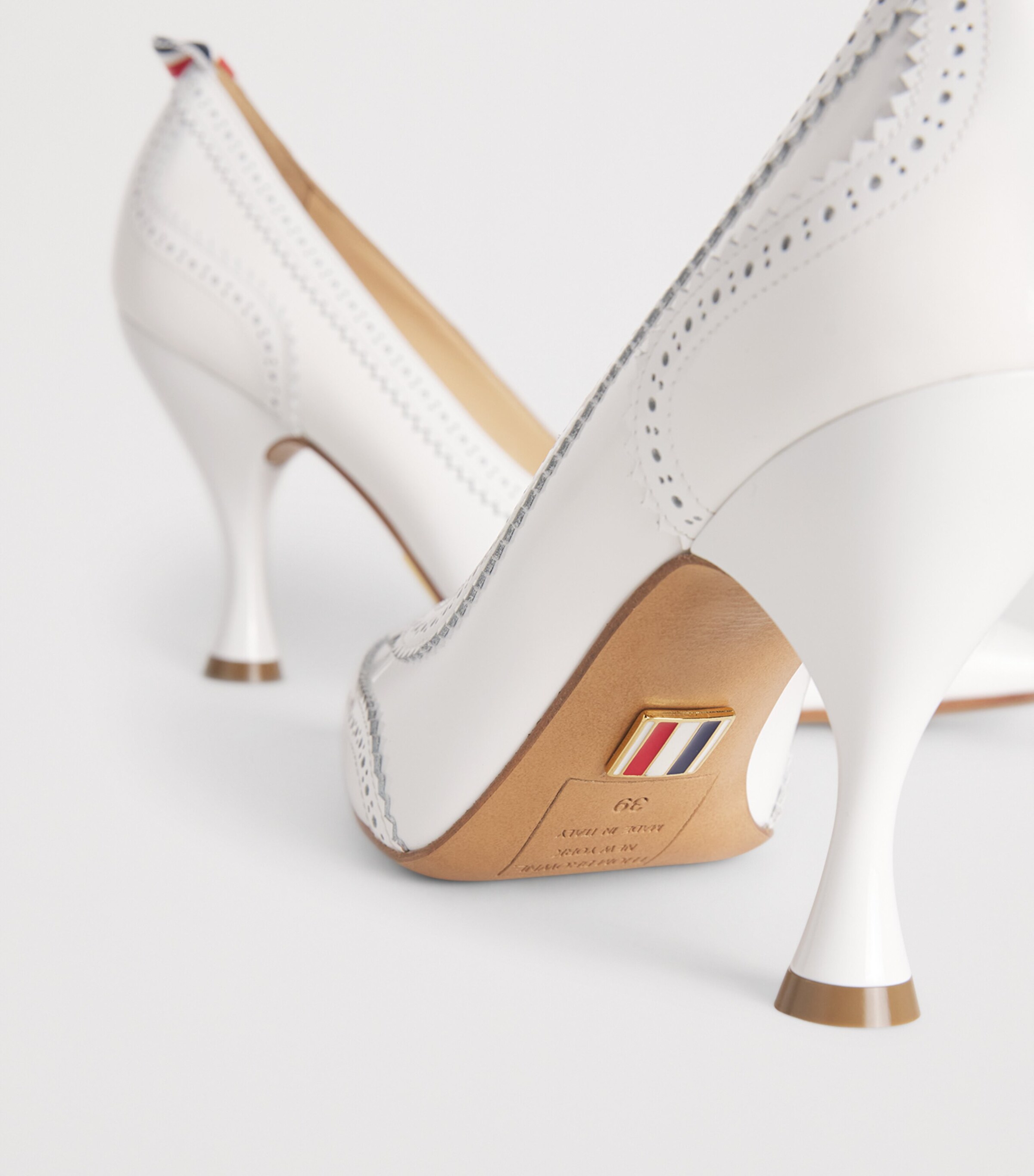 Thom Browne Patent Leather Wingtip Pumps 90 White Image 5