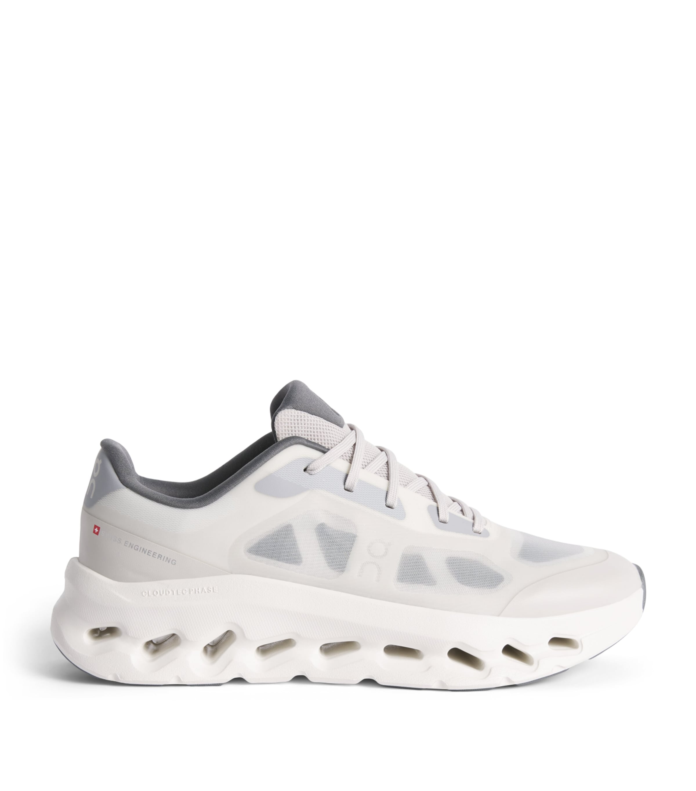 On Mens Cloudtilt Remix Trainers Alloy | Ivory Image 1