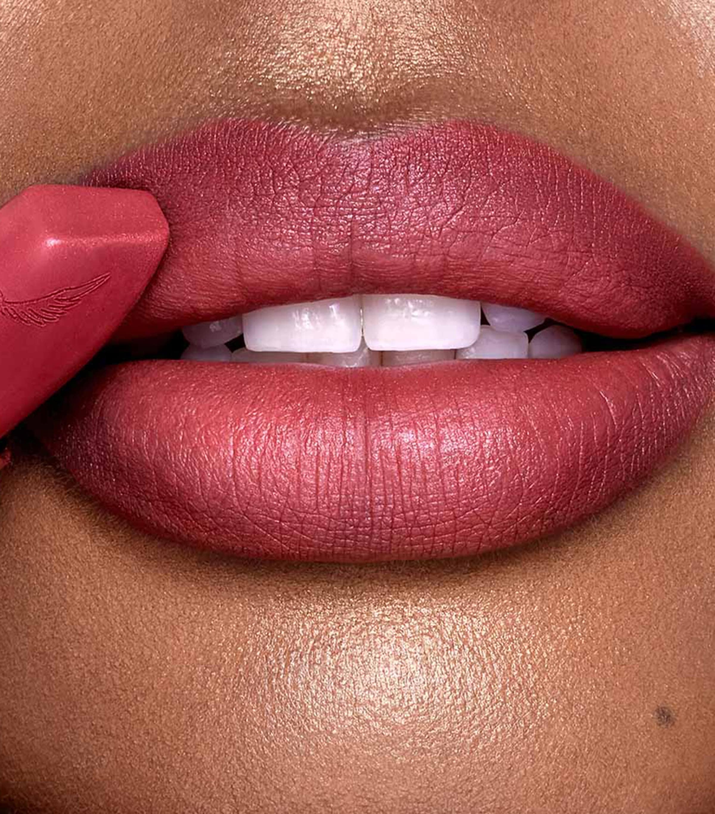 Matte Revolution Lipstick FIRST DANCE Image 3