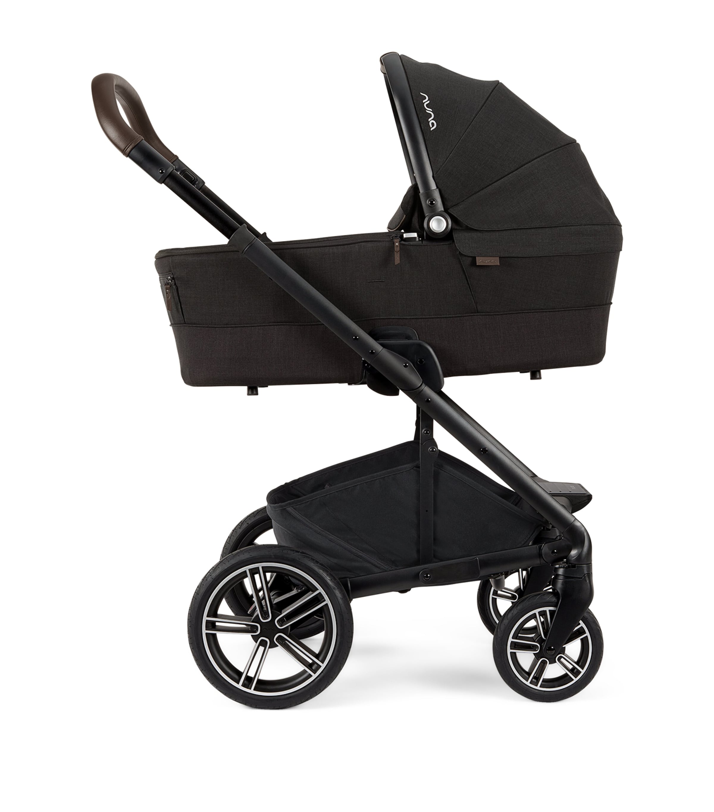 Nuna MIXX Carrycot Caviar Image 13