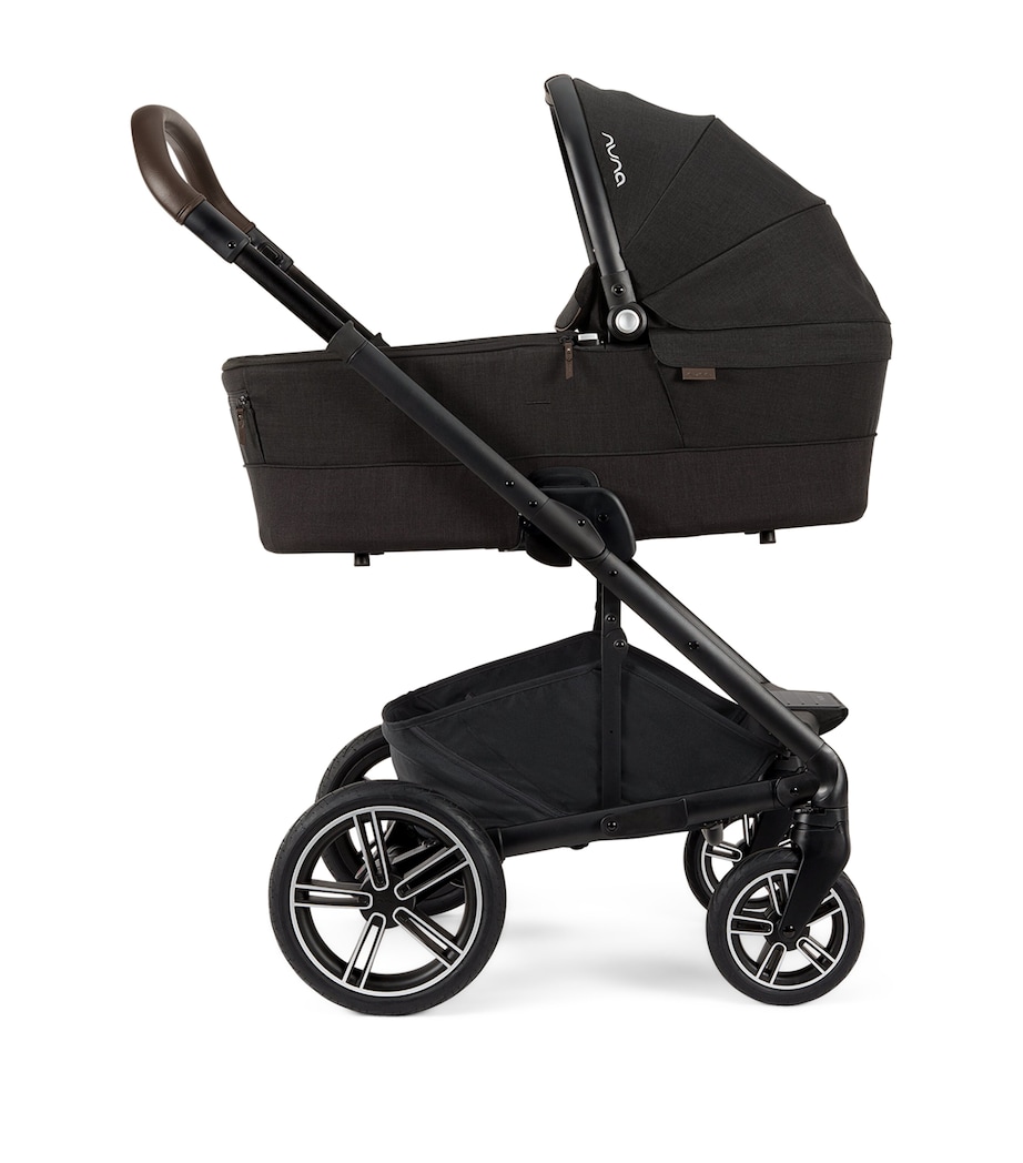 Nuna MIXX Carrycot Caviar Image 13