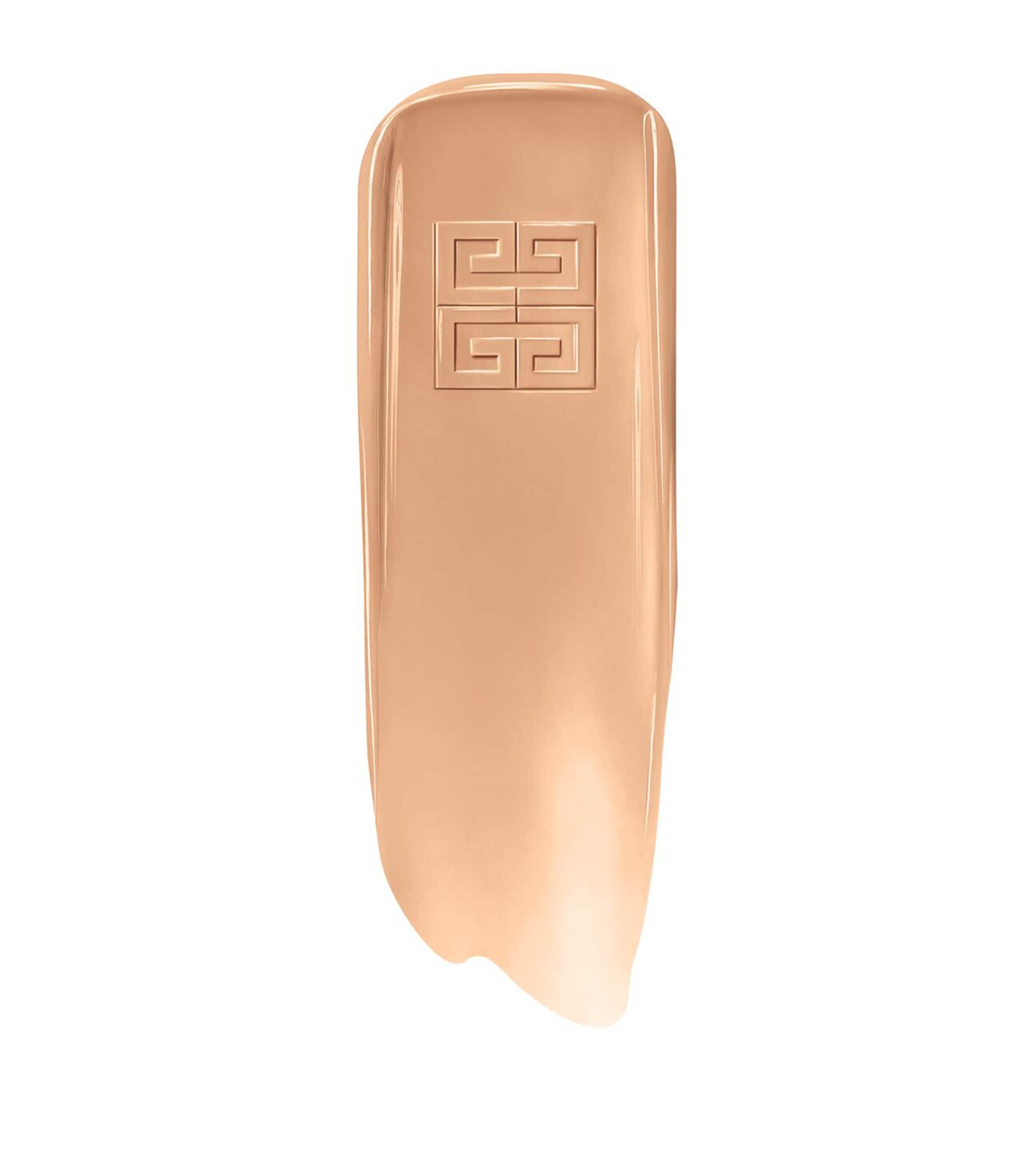 Prisme Libre Glow Serum Foundation 4C Image 2