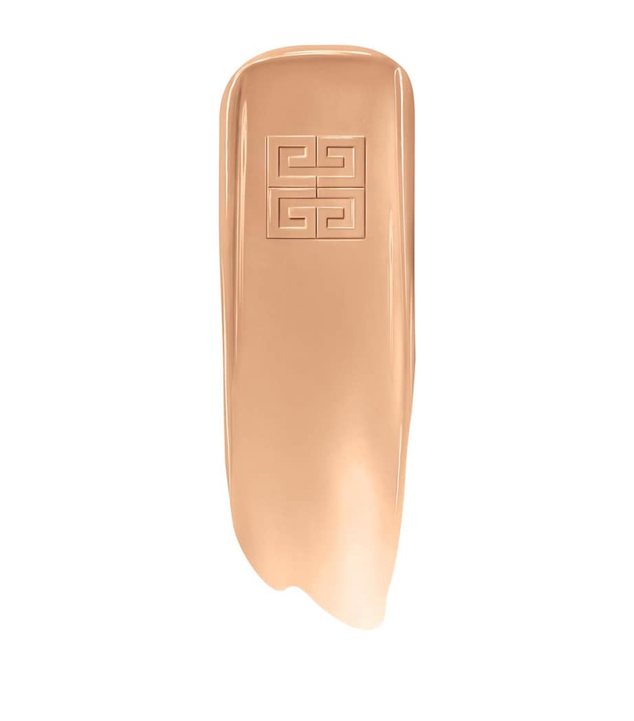Prisme Libre Glow Serum Foundation 4C Image 2