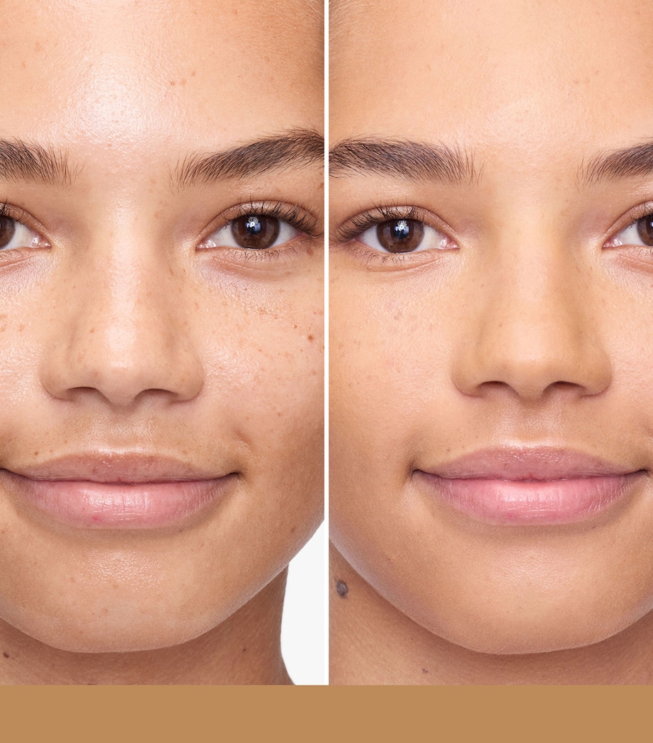 Tinted Moisturiser Blurred Matte SPF 30 4N TEAK? Image 3