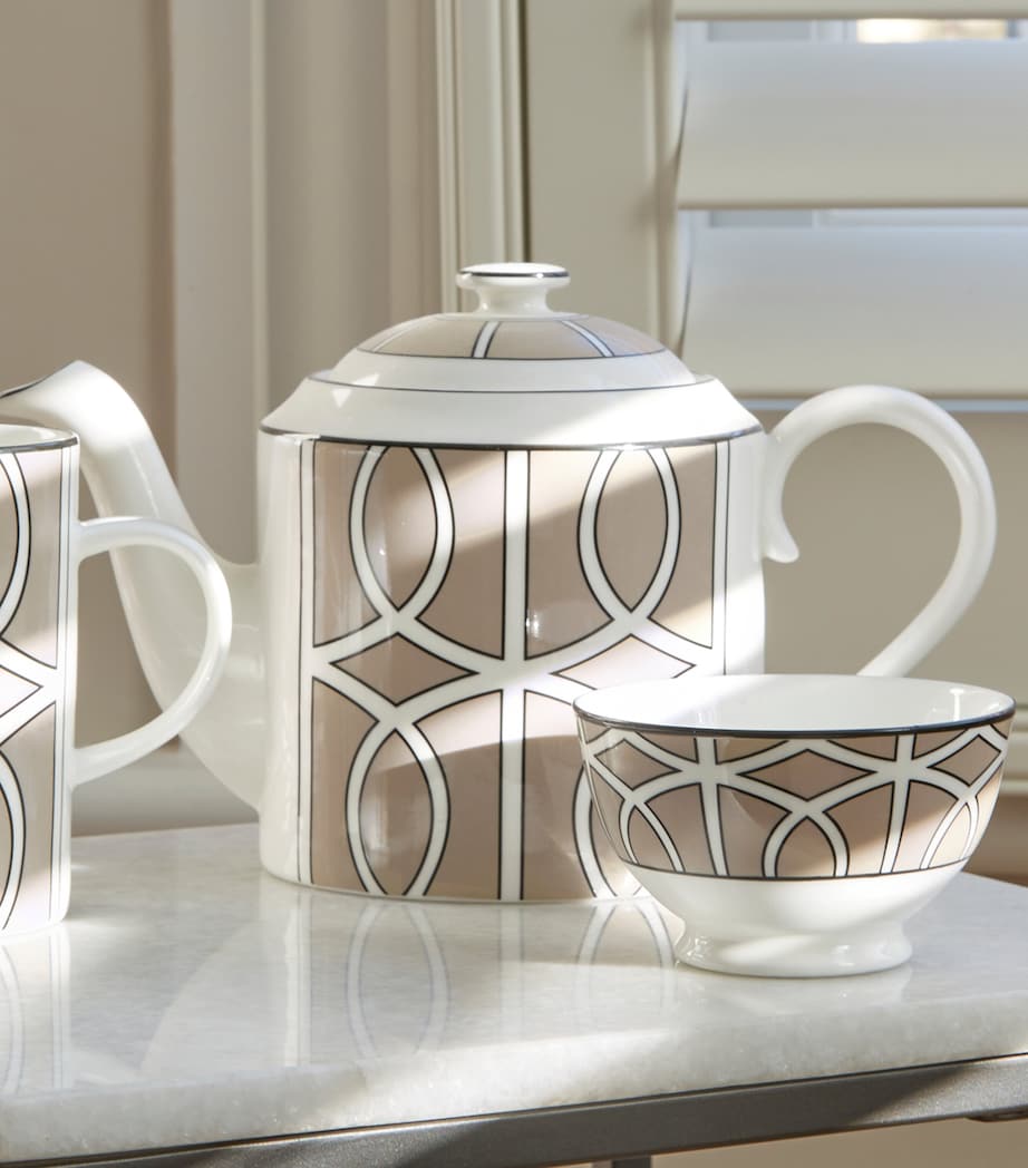 Loop Teapot TRUFFLE Image 2