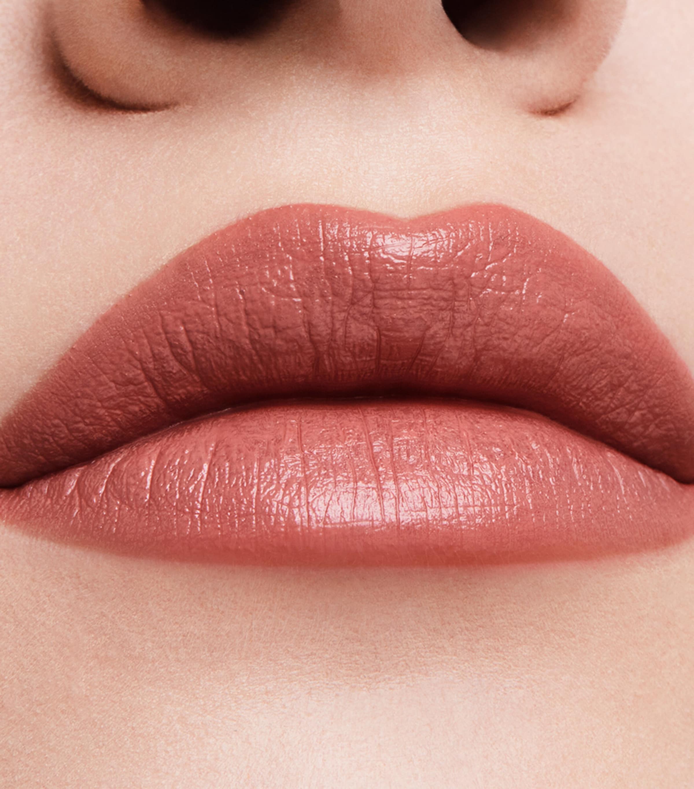 Pure Color Crème Lipstick MAKE YOU BLUSH Image 3