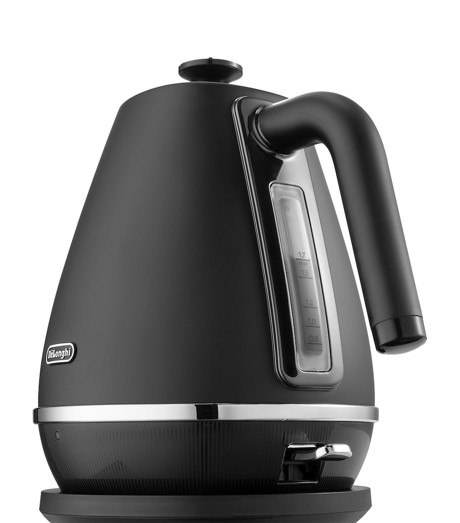 Distinta x Kettle BLACK Image 3