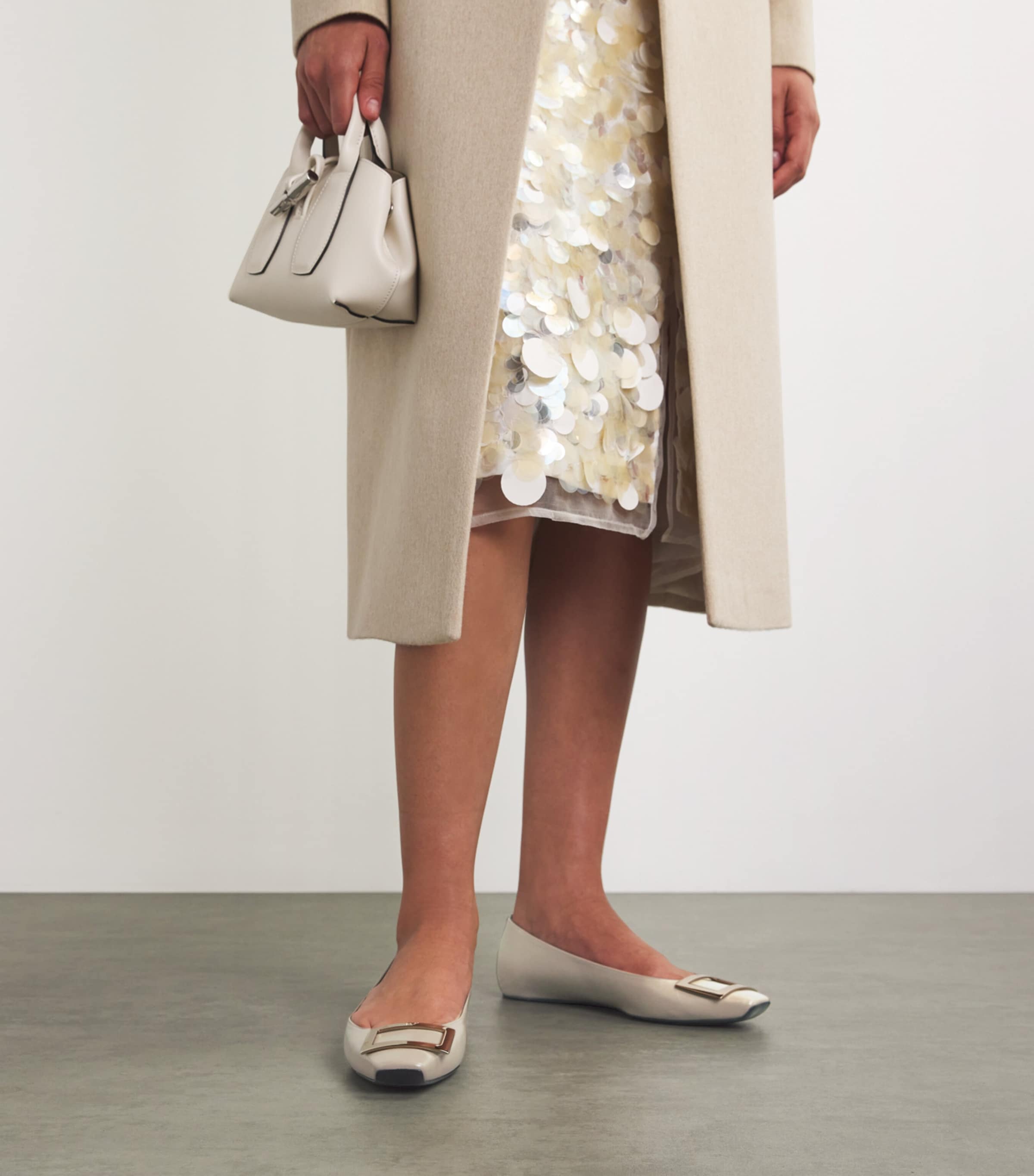 Leather Quadrata Trompette Flats BEIGE Image 2