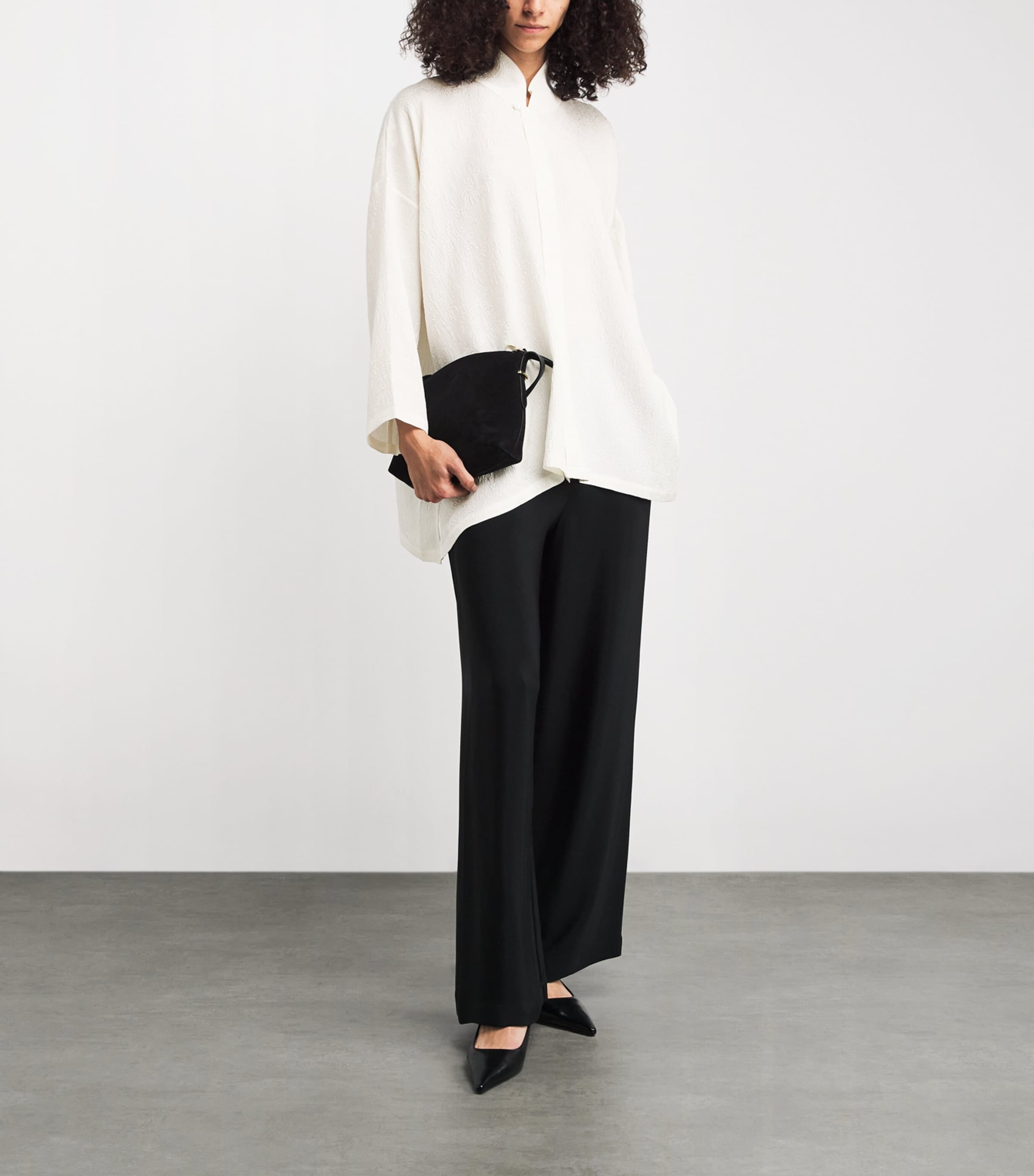 Silk Stand-Collar Wide Shirt IVORY Image 2