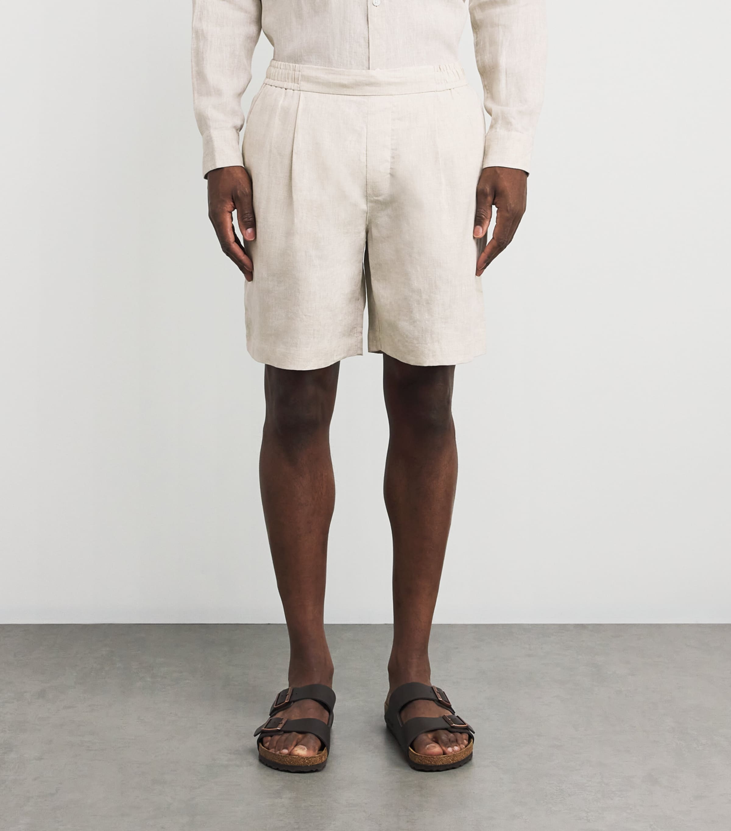 Linen Relaxed Shorts OAT Image 3