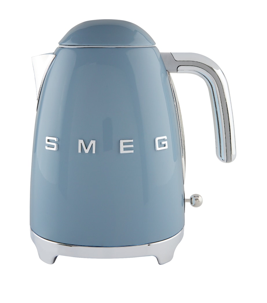 Retro Kettle PASTEL BLUE Image 1