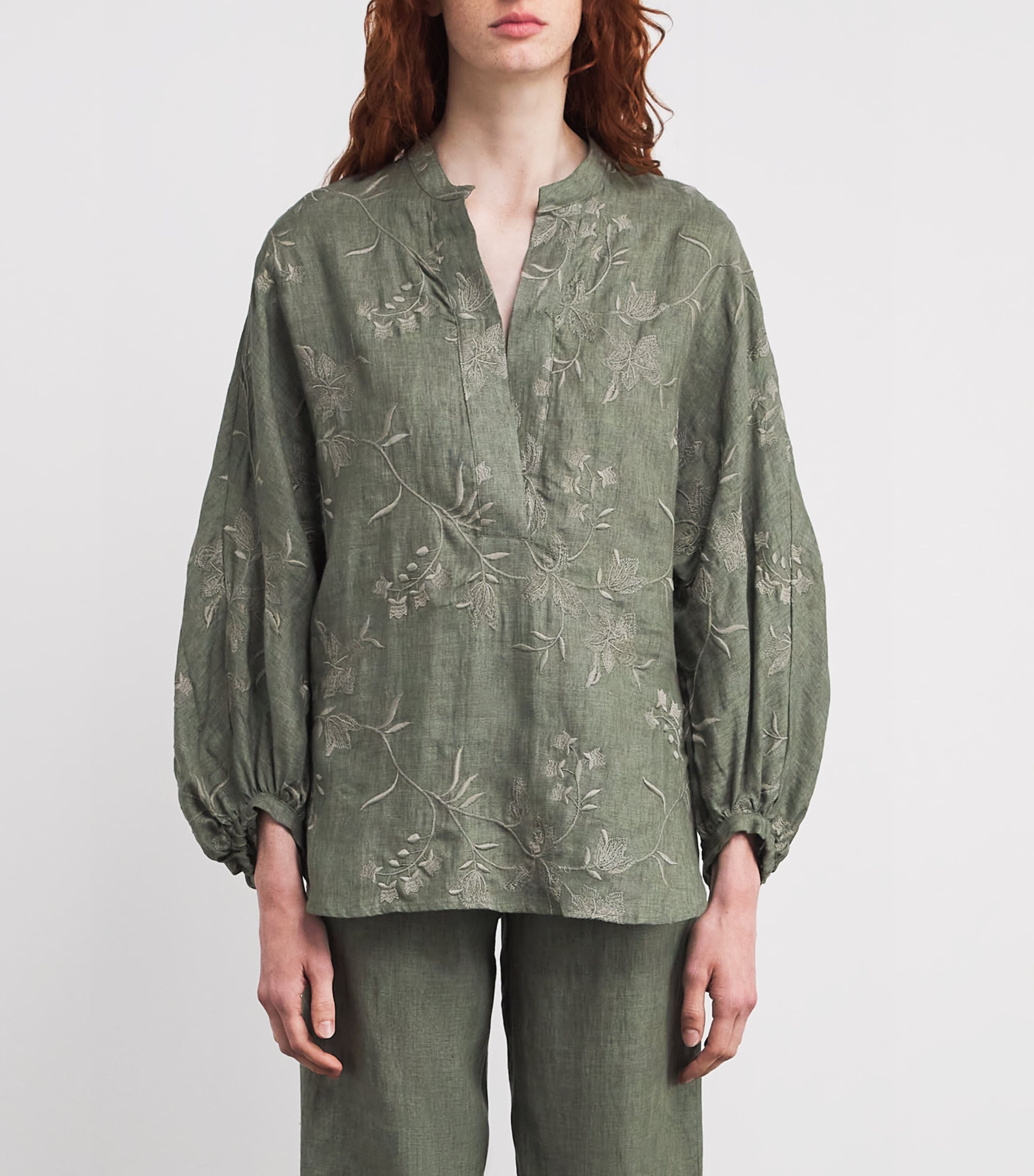 Eleventy Womens x Harrods Linen Floral-Embroidered Blouse Military Green Image 3