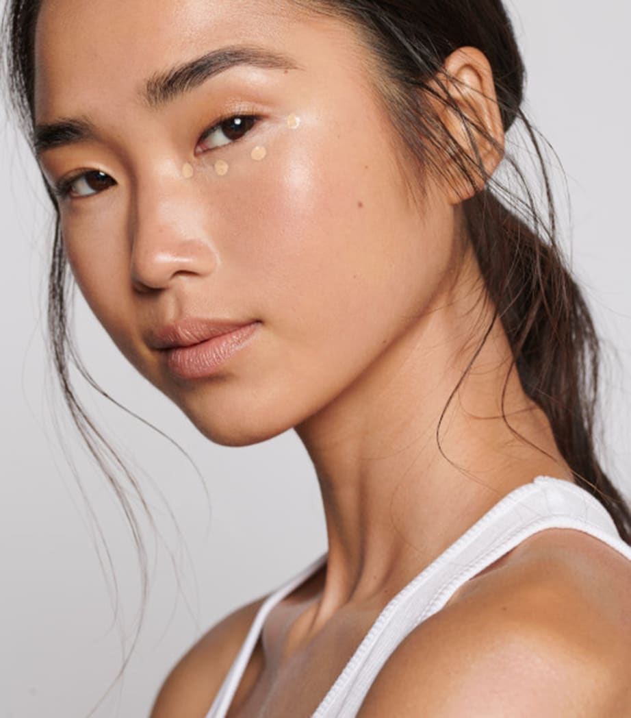By Terry Hyaluronic Serum Concealer Caramel Light Image 5