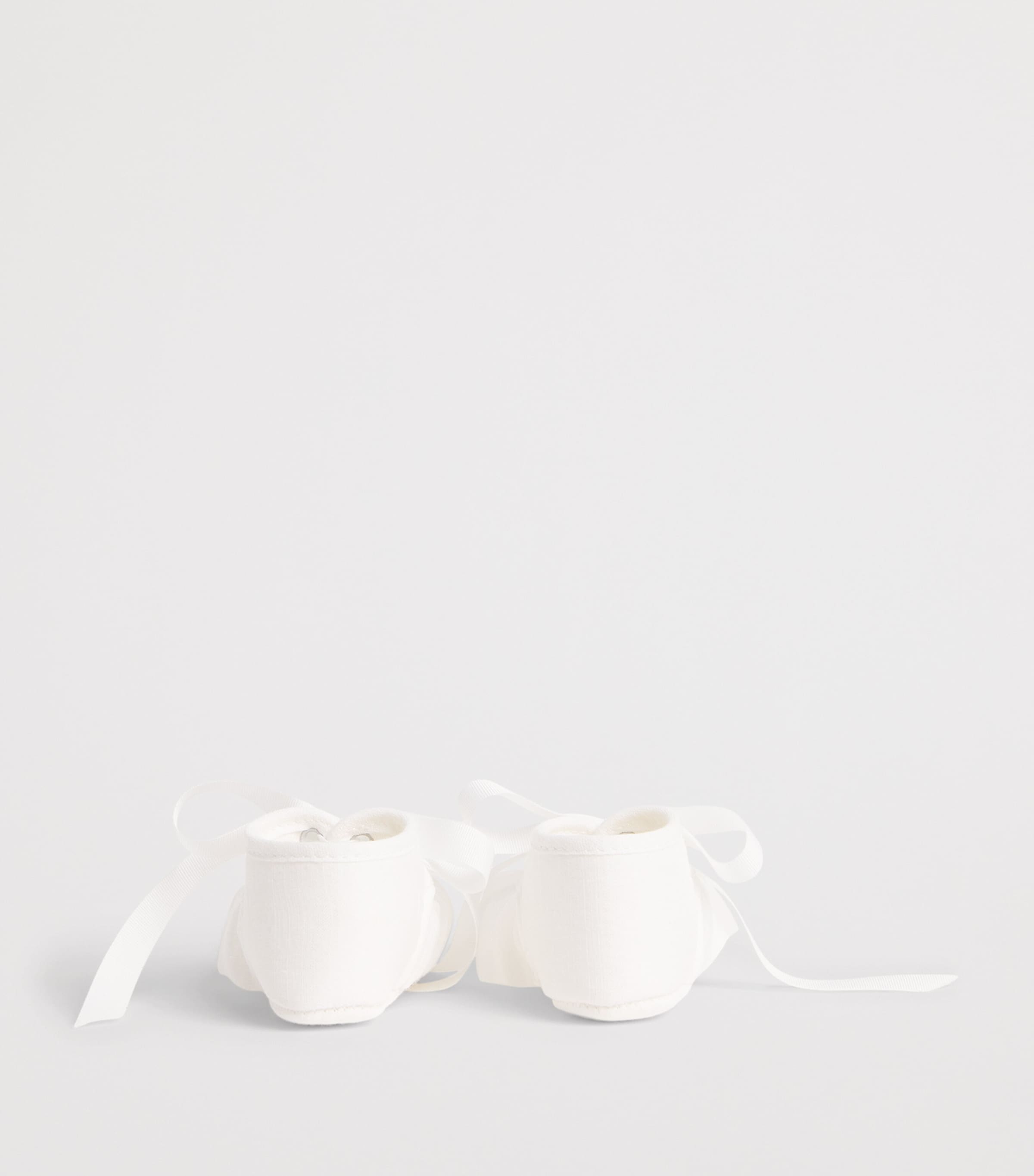 Paz Rodriguez Bow-Detail Flat Shoes Cream Image 3