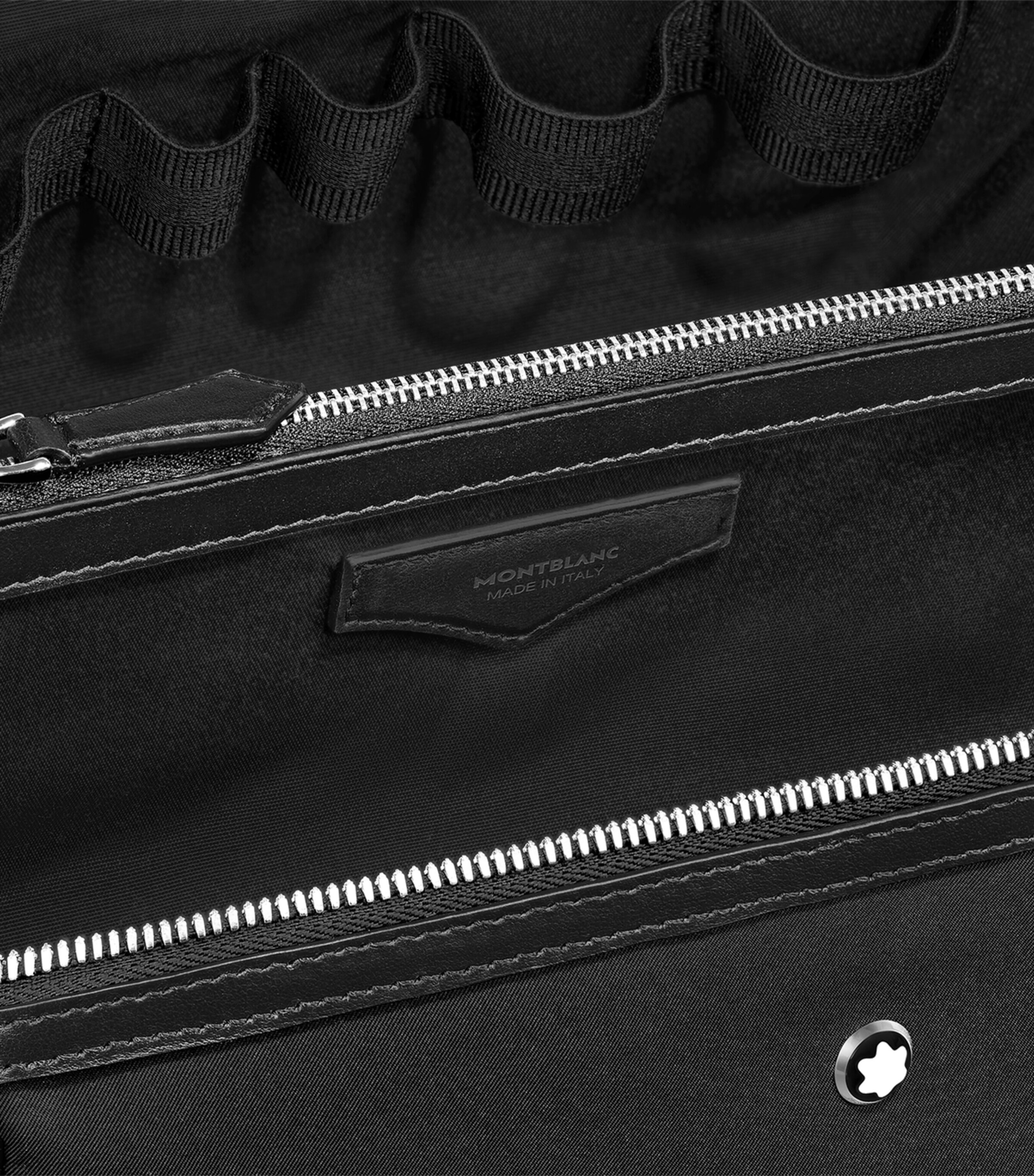 Montblanc Leather-Trim Toiletry Case Black Image 5