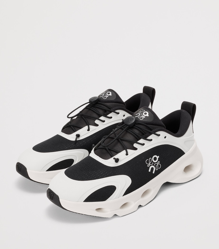 LOEWE x On Cloudsolo Trainers Black/eggshell Image 3