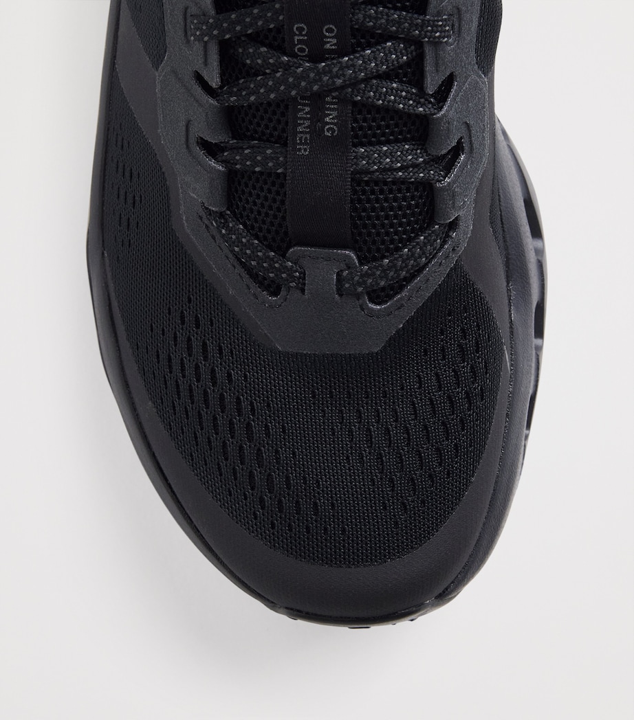 On Cloudrunner 3 Trainers Black / Black Image 6