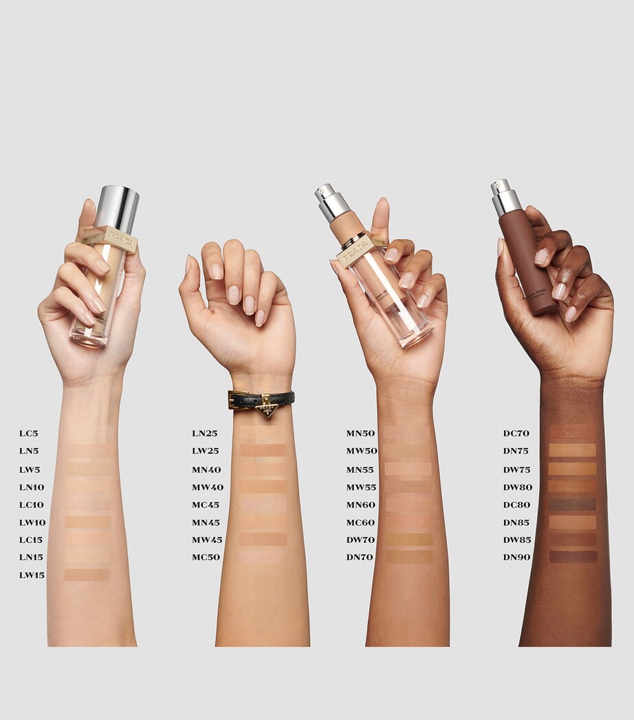 Prada Beauty Reveal Skin Optimizing Foundation Refill Image 2