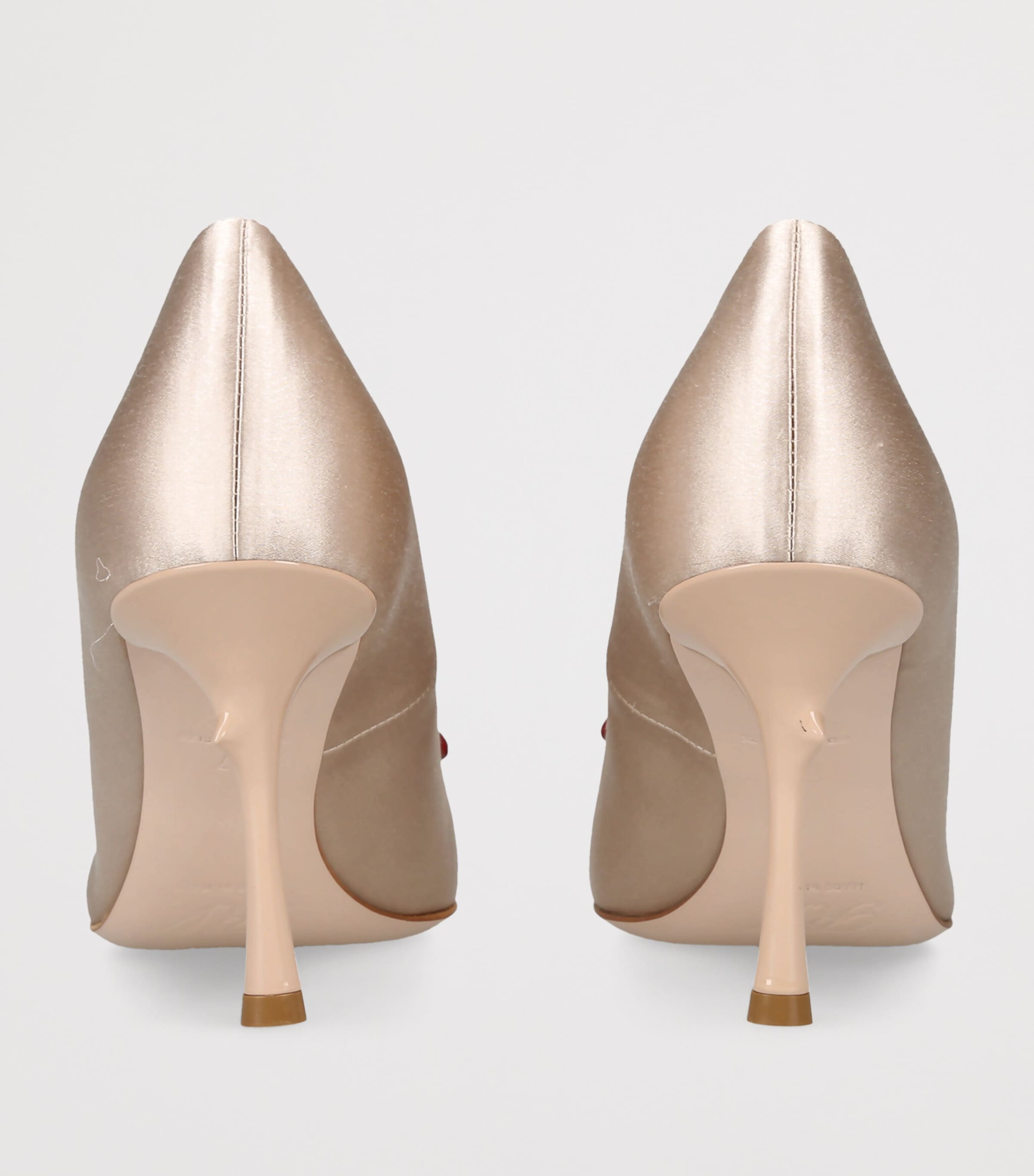 Roger Vivier Satin Rose Pumps 85 Cream Comb Image 4