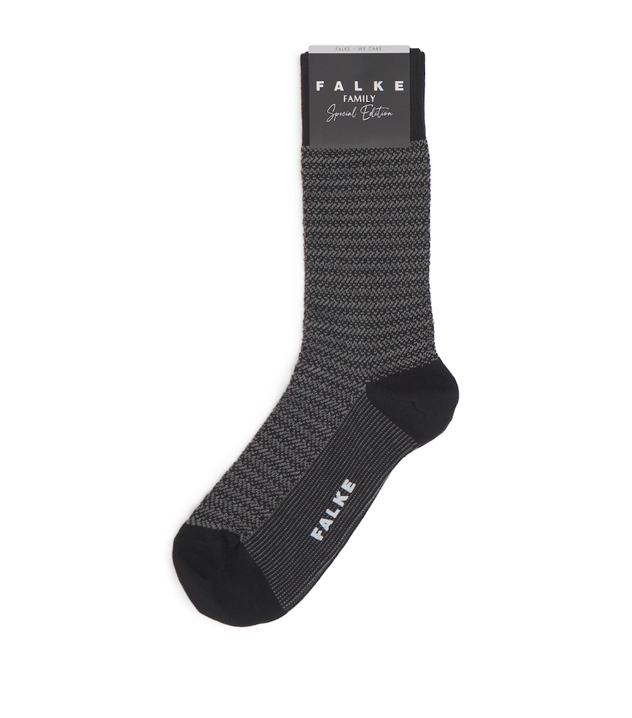 Falke Mens Special Edition Family Ankle Socks Black Image 1