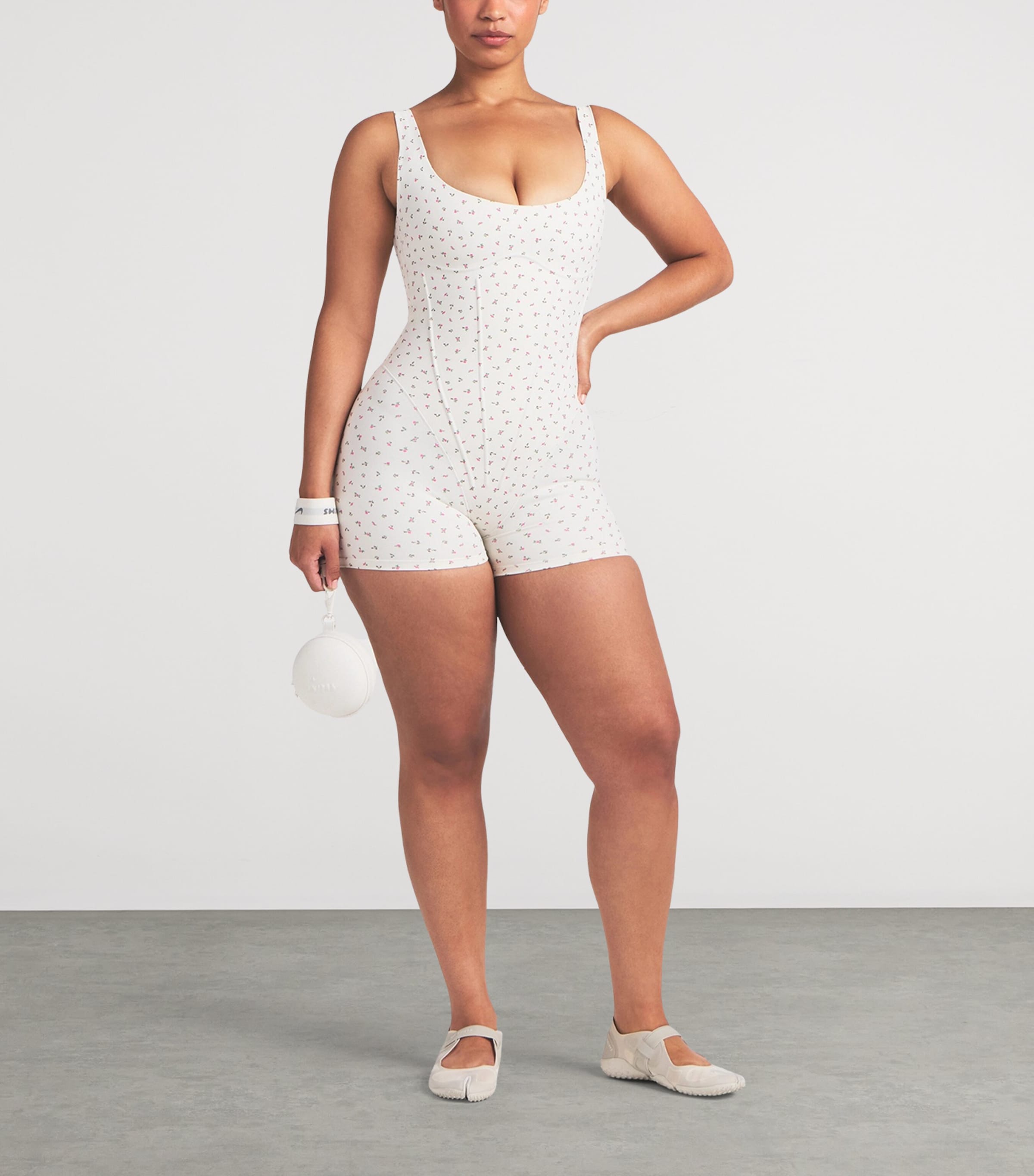 NikeSKIMS Womens NikeSKIMS Corset Short Bodysuit Ditzy Floral Print Image 10